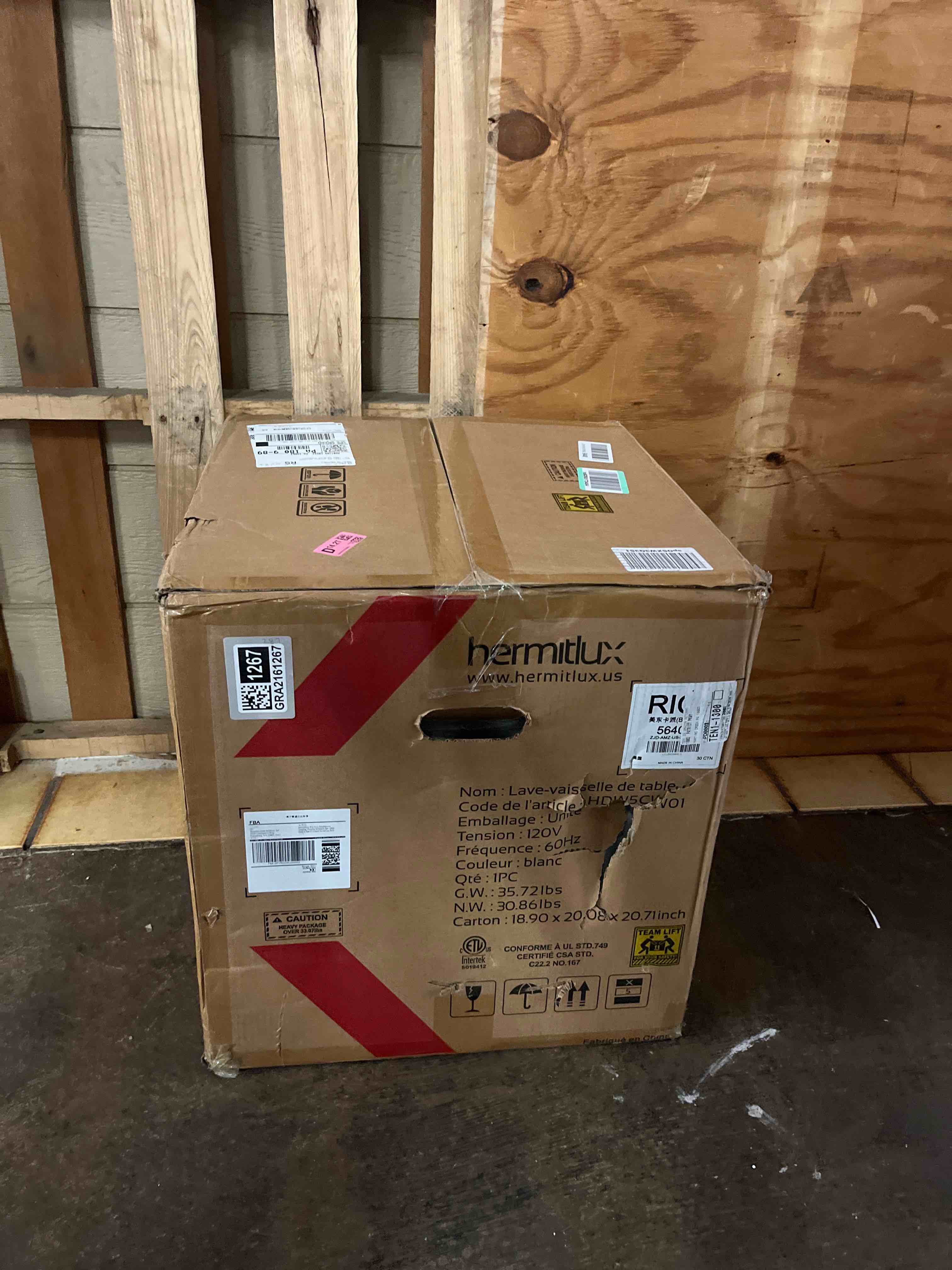 https://s3.amazonaws.com/lotting-images-prod/phillipi/GRA2161267_1756139113989.jpeg