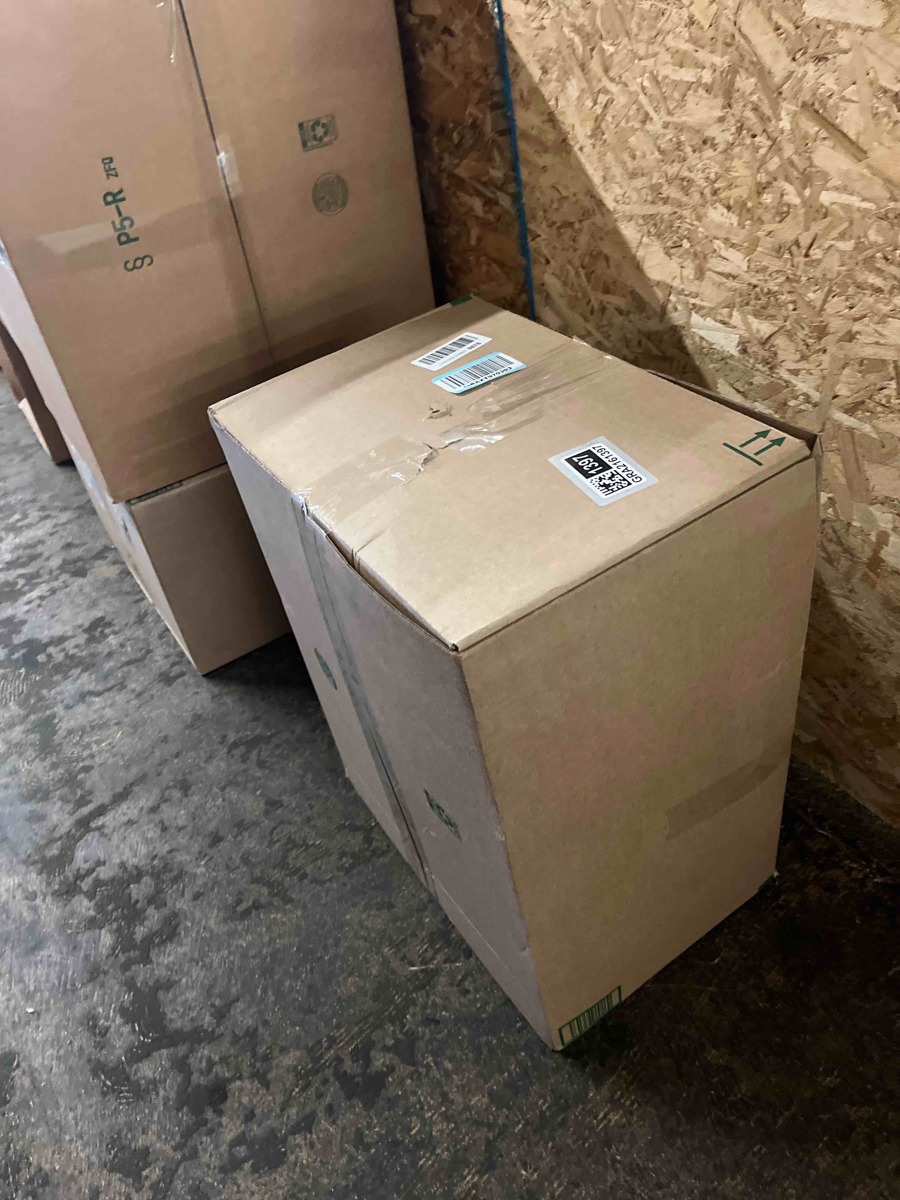 https://s3.amazonaws.com/lotting-images-prod/phillipi/GRA2161397_1756162734859.jpeg
