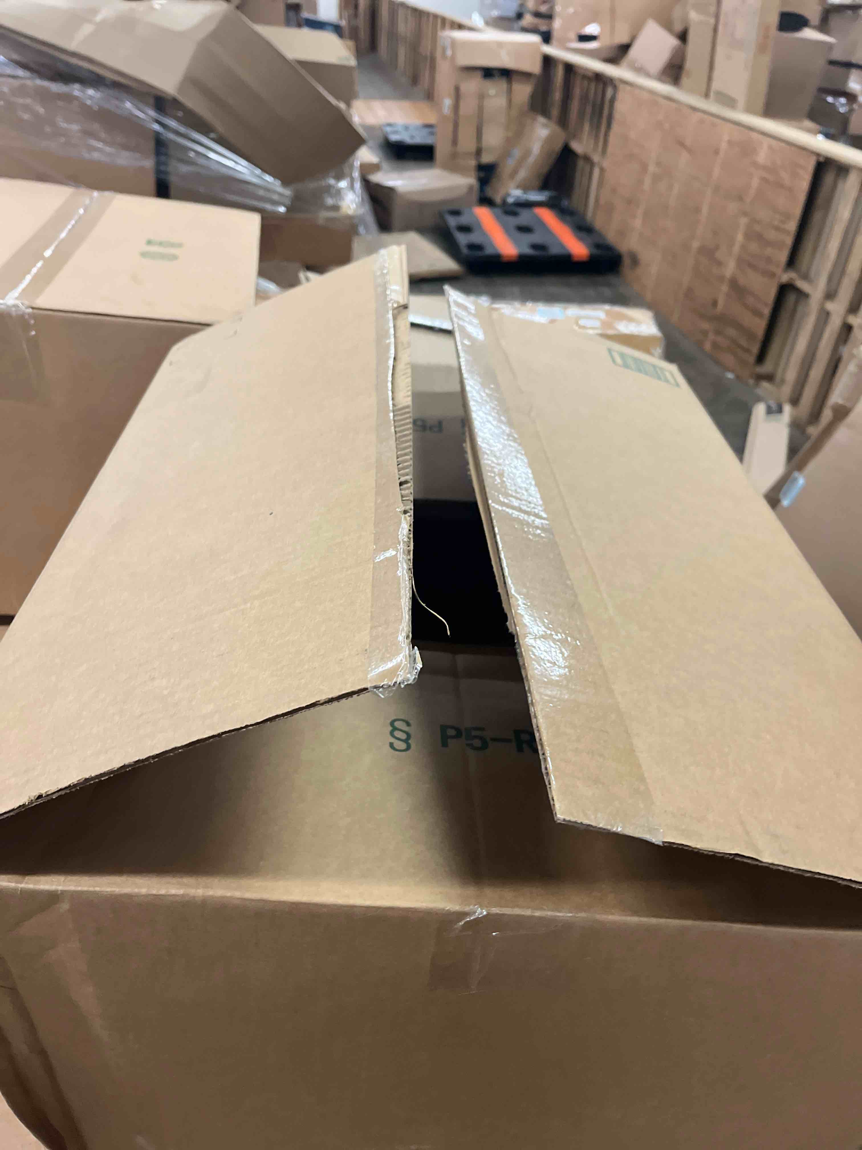 https://s3.amazonaws.com/lotting-images-prod/phillipi/GRA2161437_1756167208508.jpeg