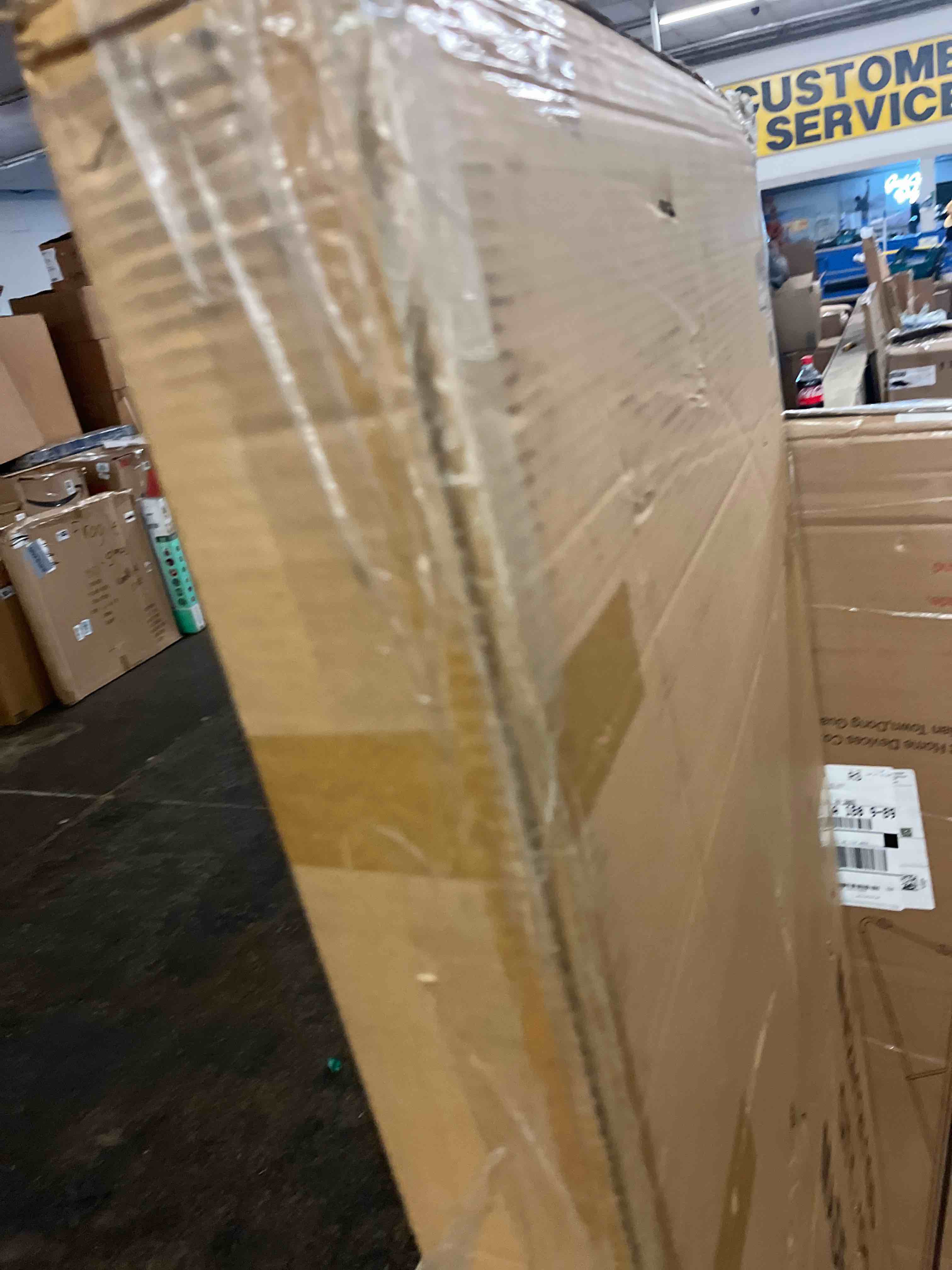 https://s3.amazonaws.com/lotting-images-prod/phillipi/GRA2161491_1756162706572.jpeg