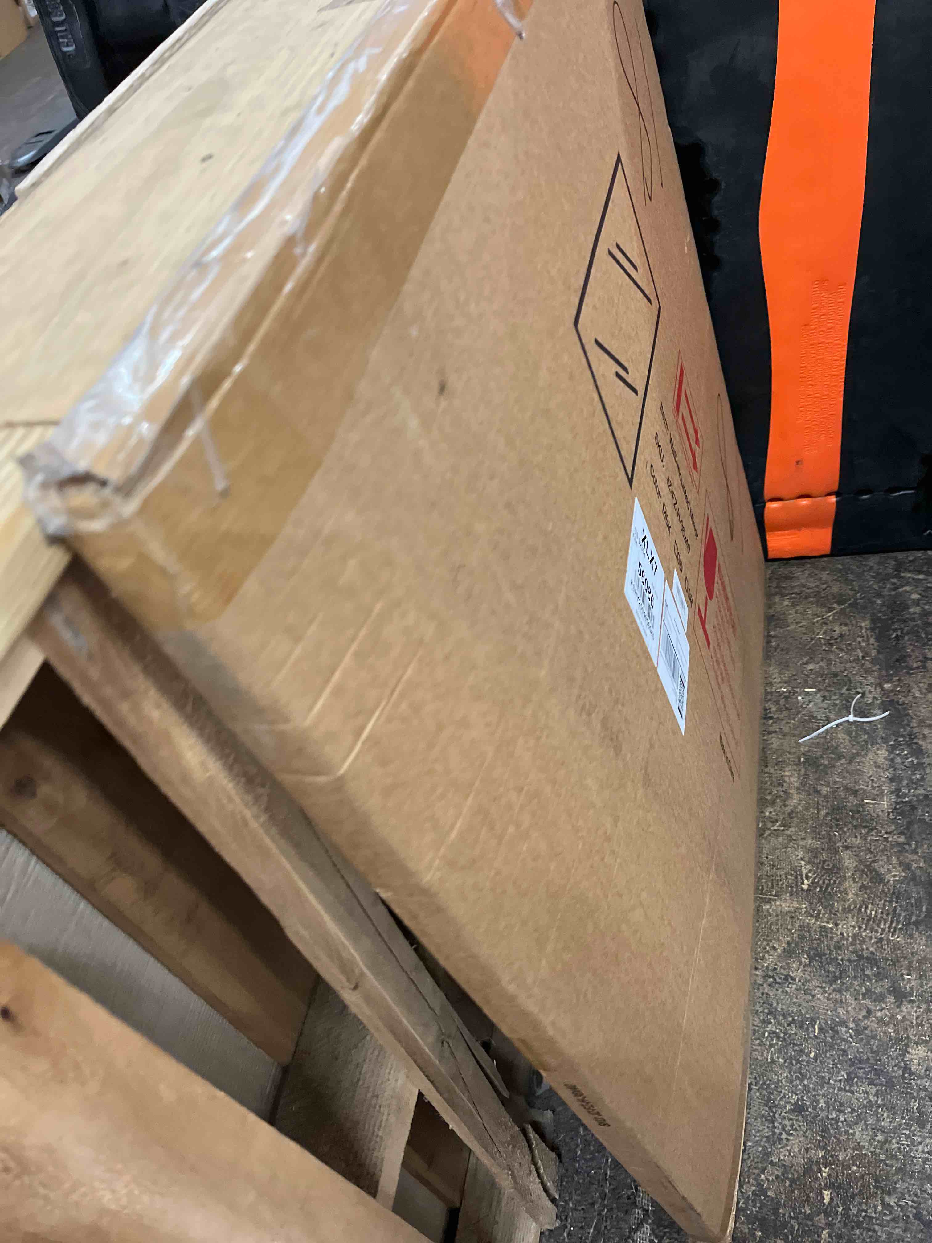 https://s3.amazonaws.com/lotting-images-prod/phillipi/GRA2161692_1756316523898.jpeg