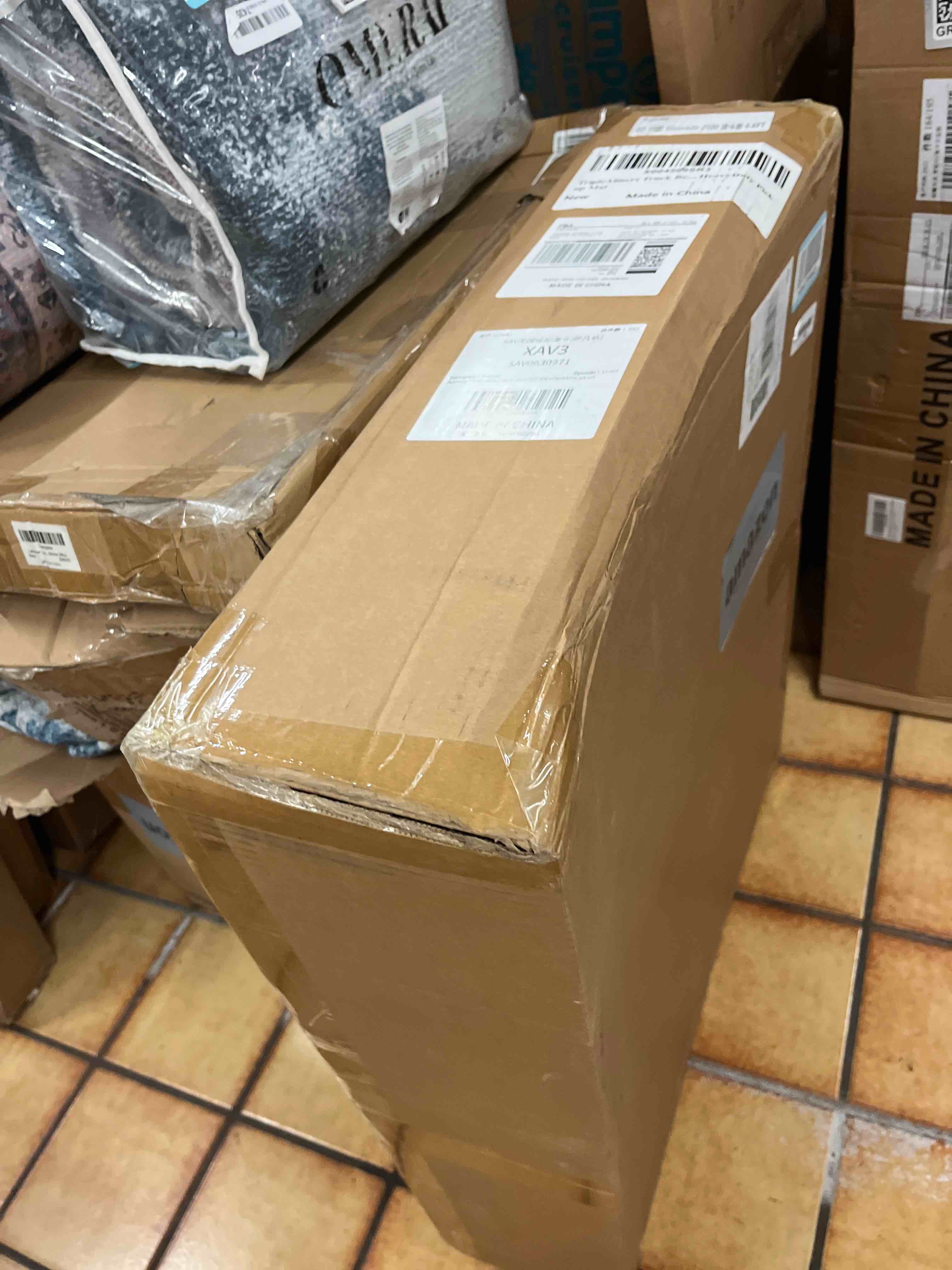 https://s3.amazonaws.com/lotting-images-prod/phillipi/GRA2161755_1756348077502.jpeg