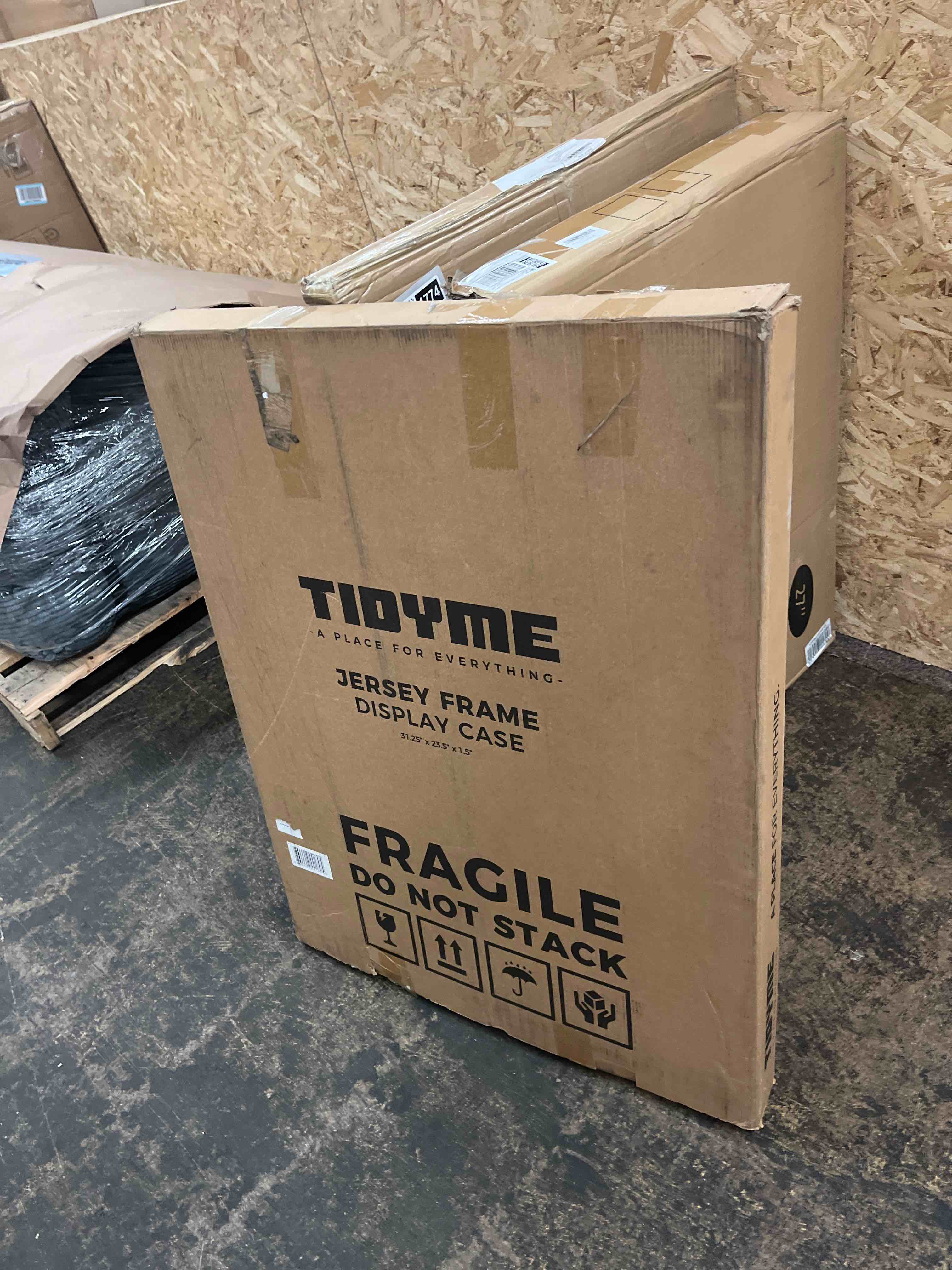 https://s3.amazonaws.com/lotting-images-prod/phillipi/GRA2161771_1756339914349.jpeg