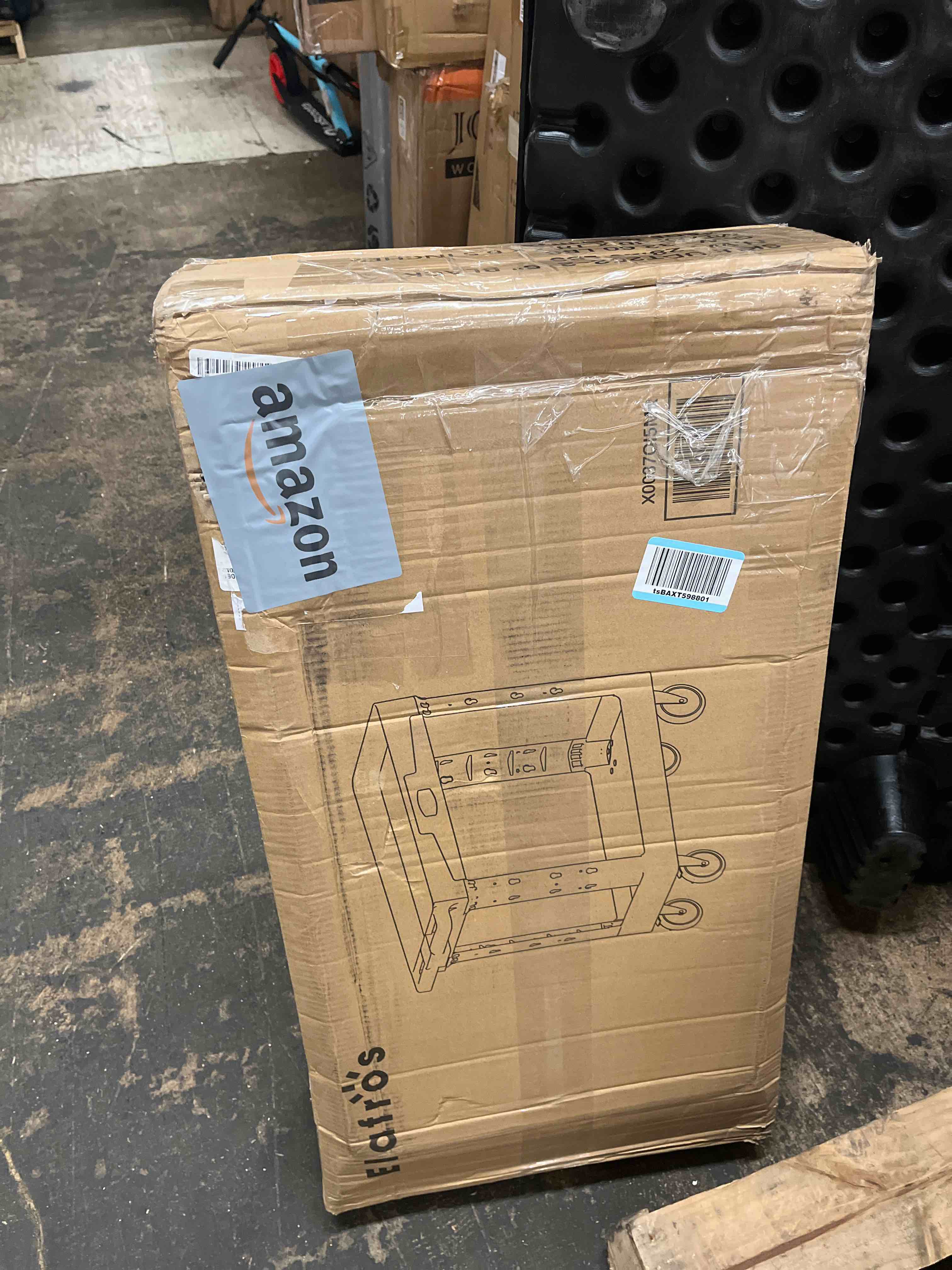 https://s3.amazonaws.com/lotting-images-prod/phillipi/GRA2161775_1756339790733.jpeg