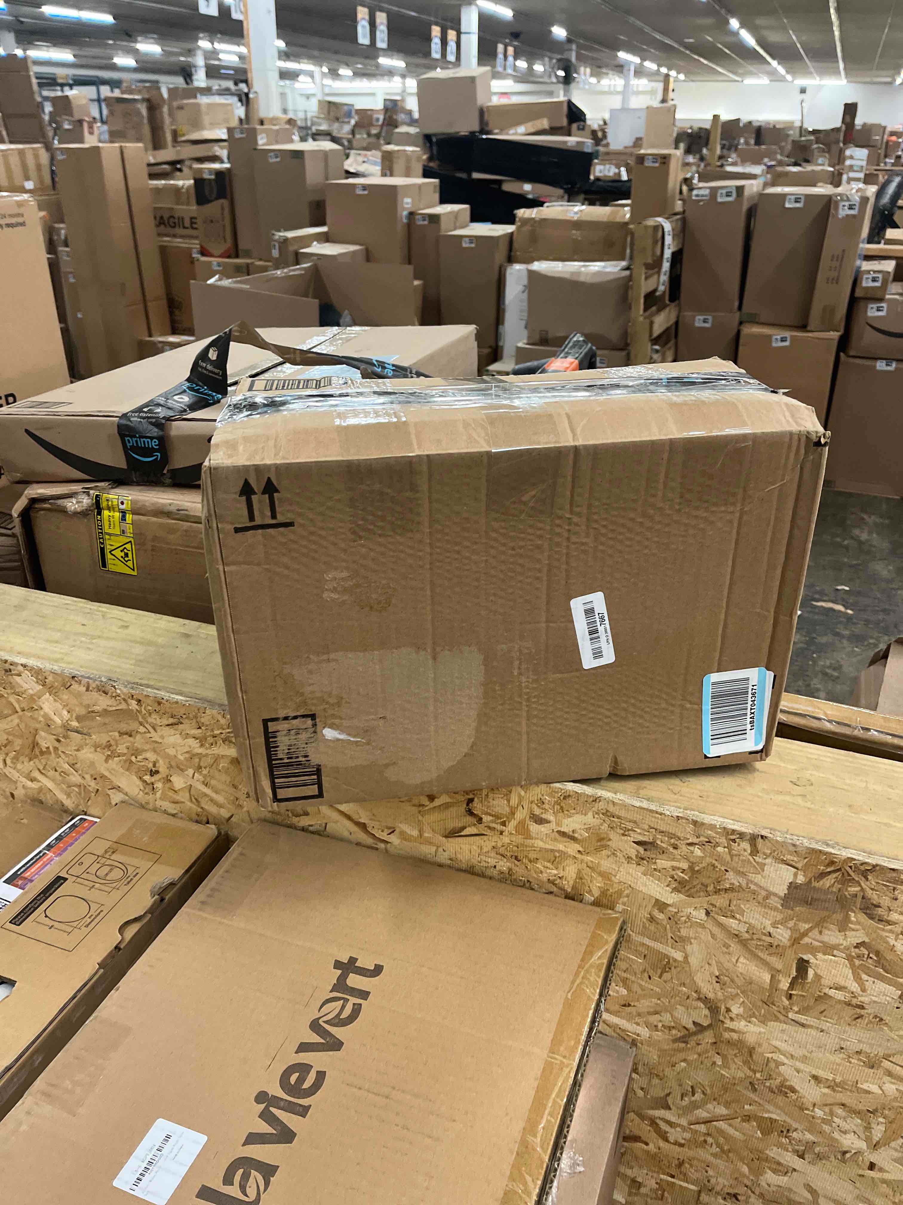 https://s3.amazonaws.com/lotting-images-prod/phillipi/GRA2161781_1756340762808.jpeg