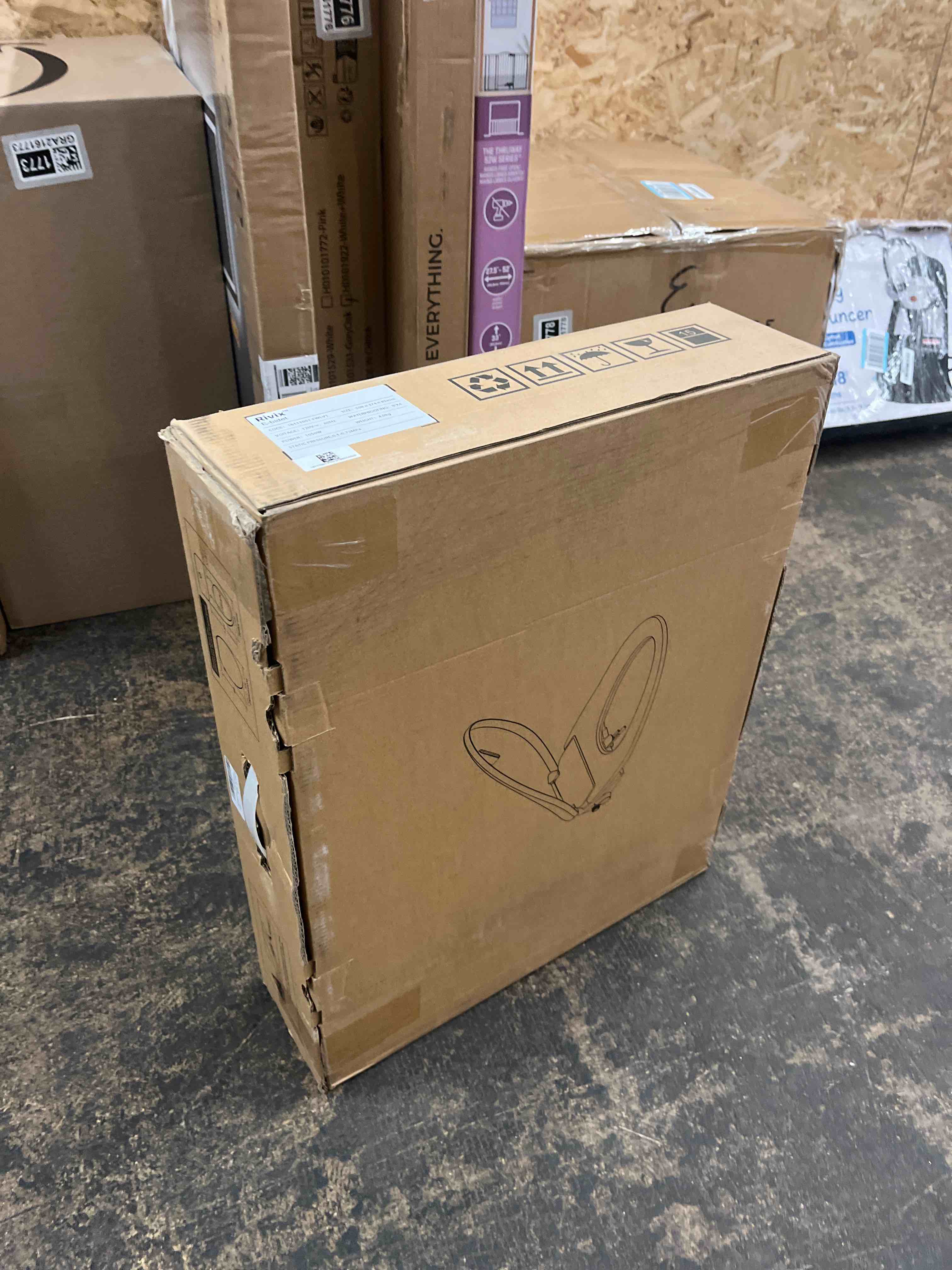 https://s3.amazonaws.com/lotting-images-prod/phillipi/GRA2161783_1756340530808.jpeg
