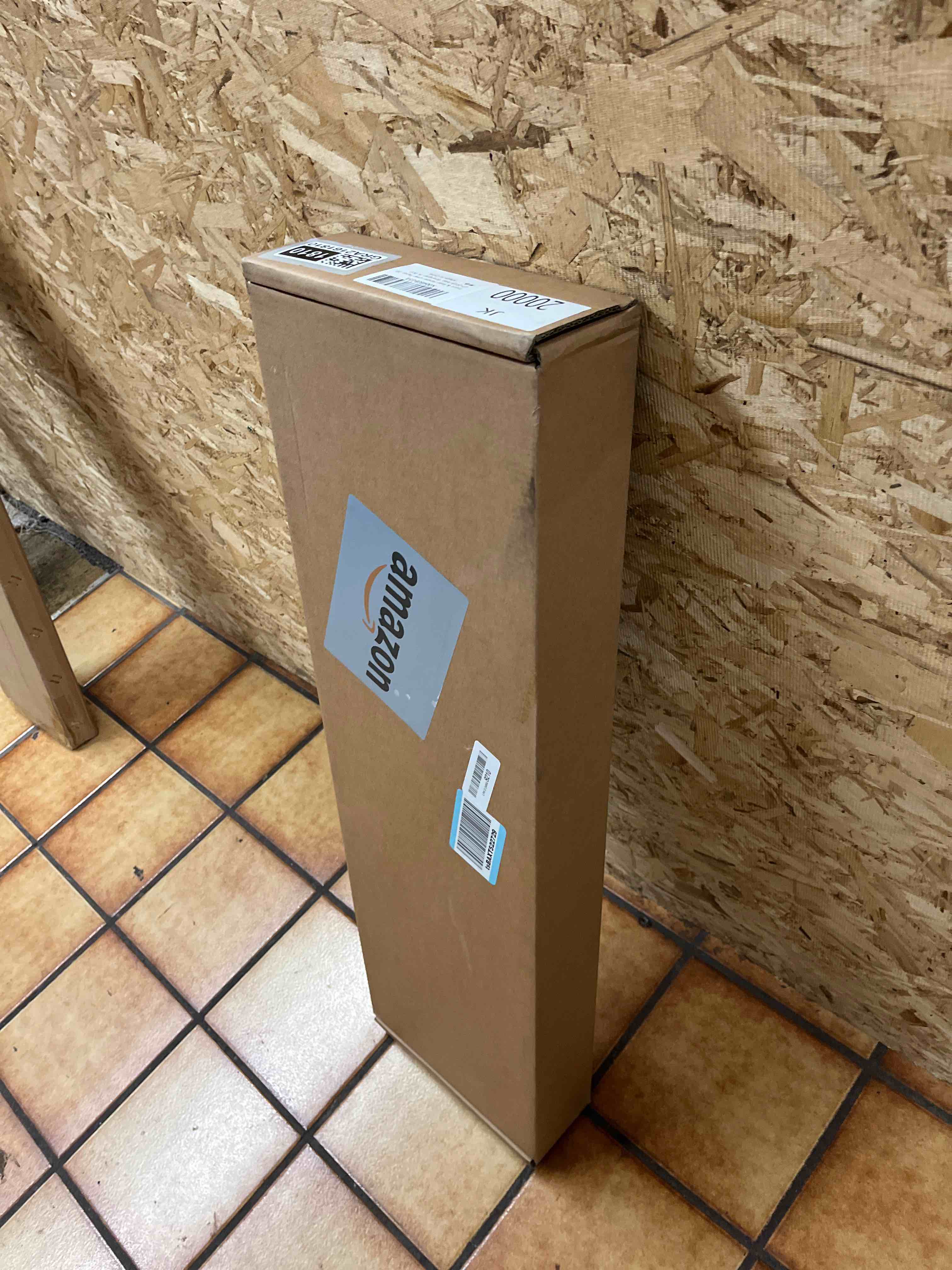 https://s3.amazonaws.com/lotting-images-prod/phillipi/GRA2161810_1756343619043.jpeg