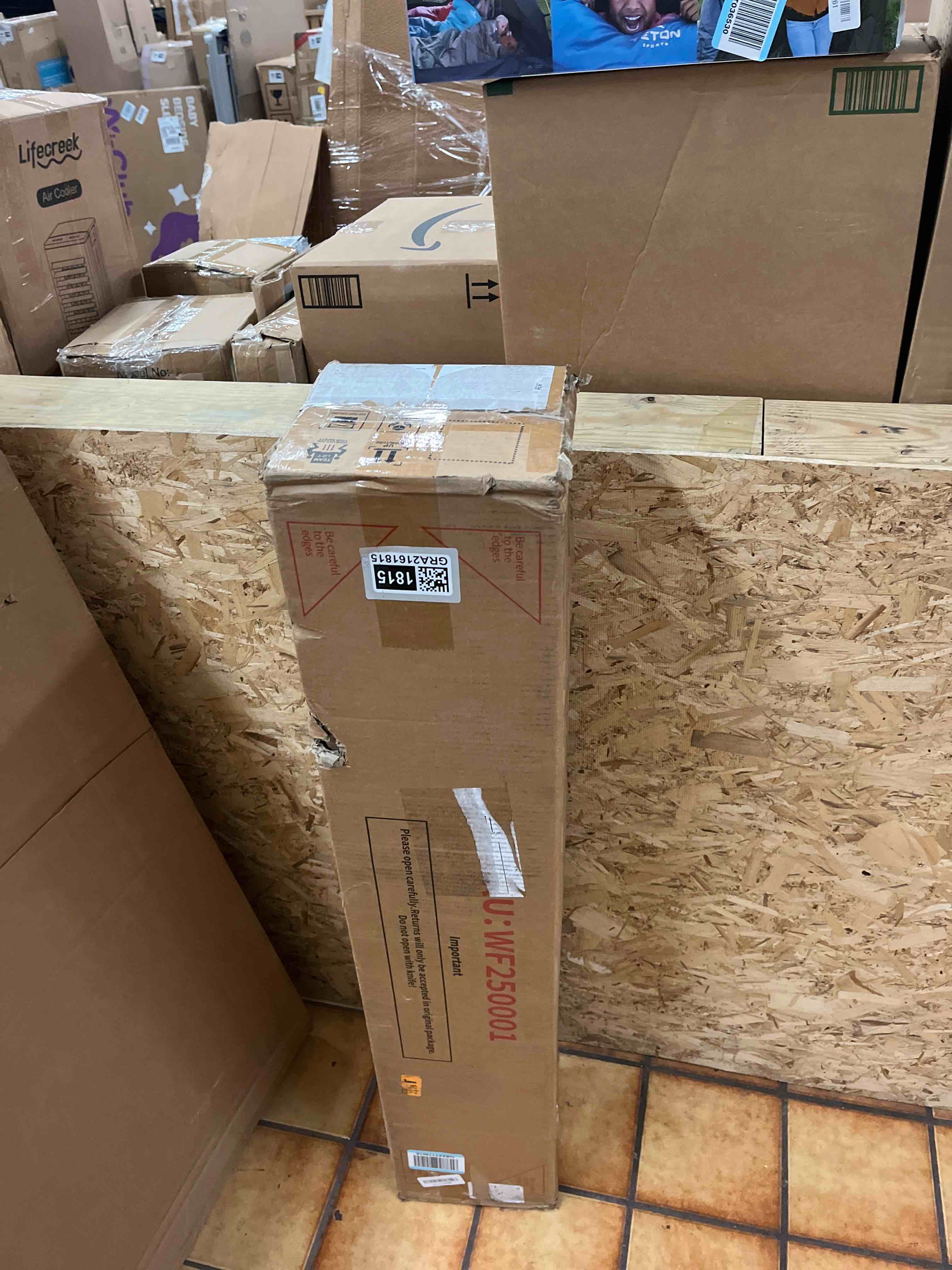 https://s3.amazonaws.com/lotting-images-prod/phillipi/GRA2161815_1756345572520.jpeg