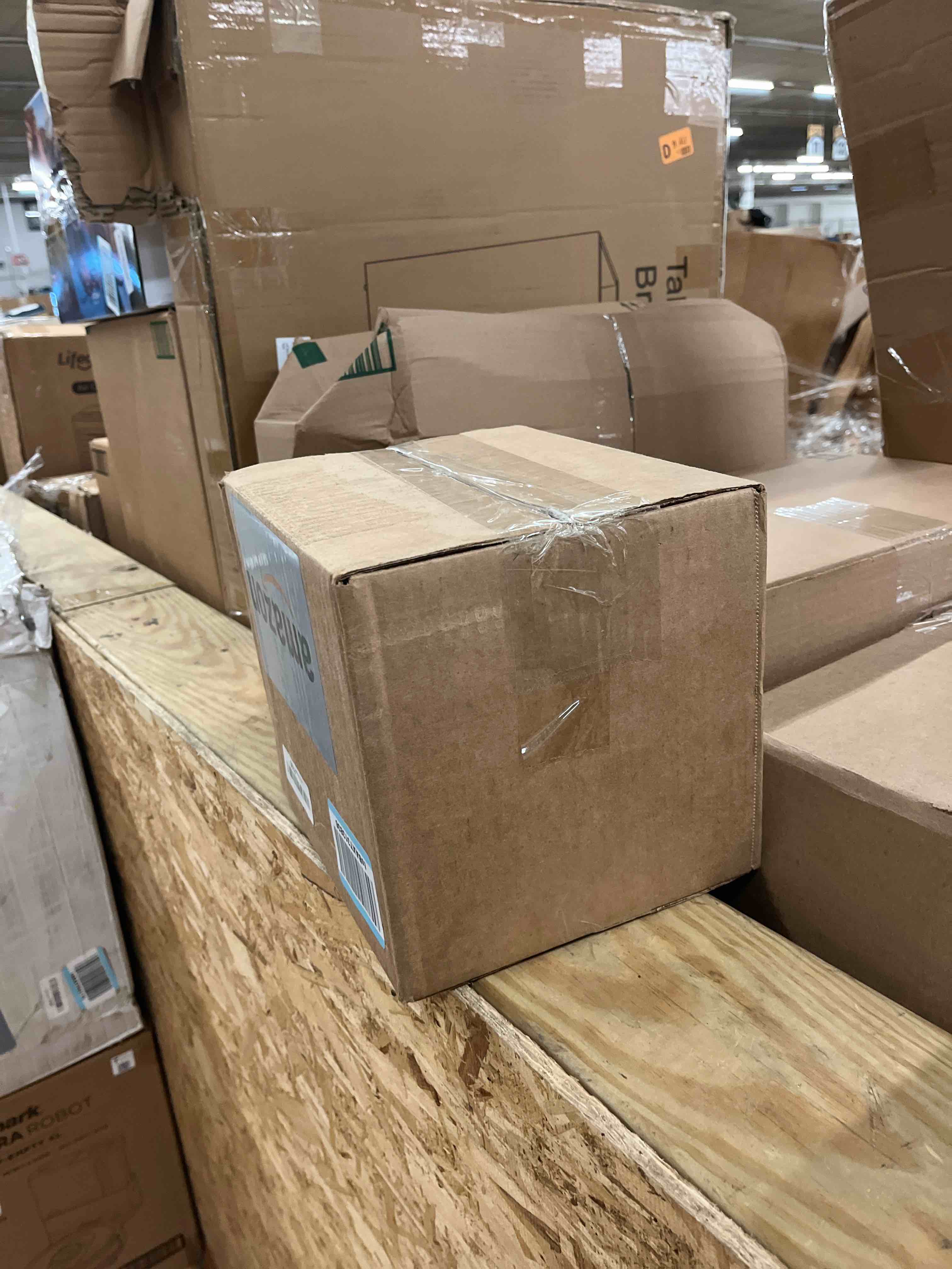 https://s3.amazonaws.com/lotting-images-prod/phillipi/GRA2161829_1756346438584.jpeg
