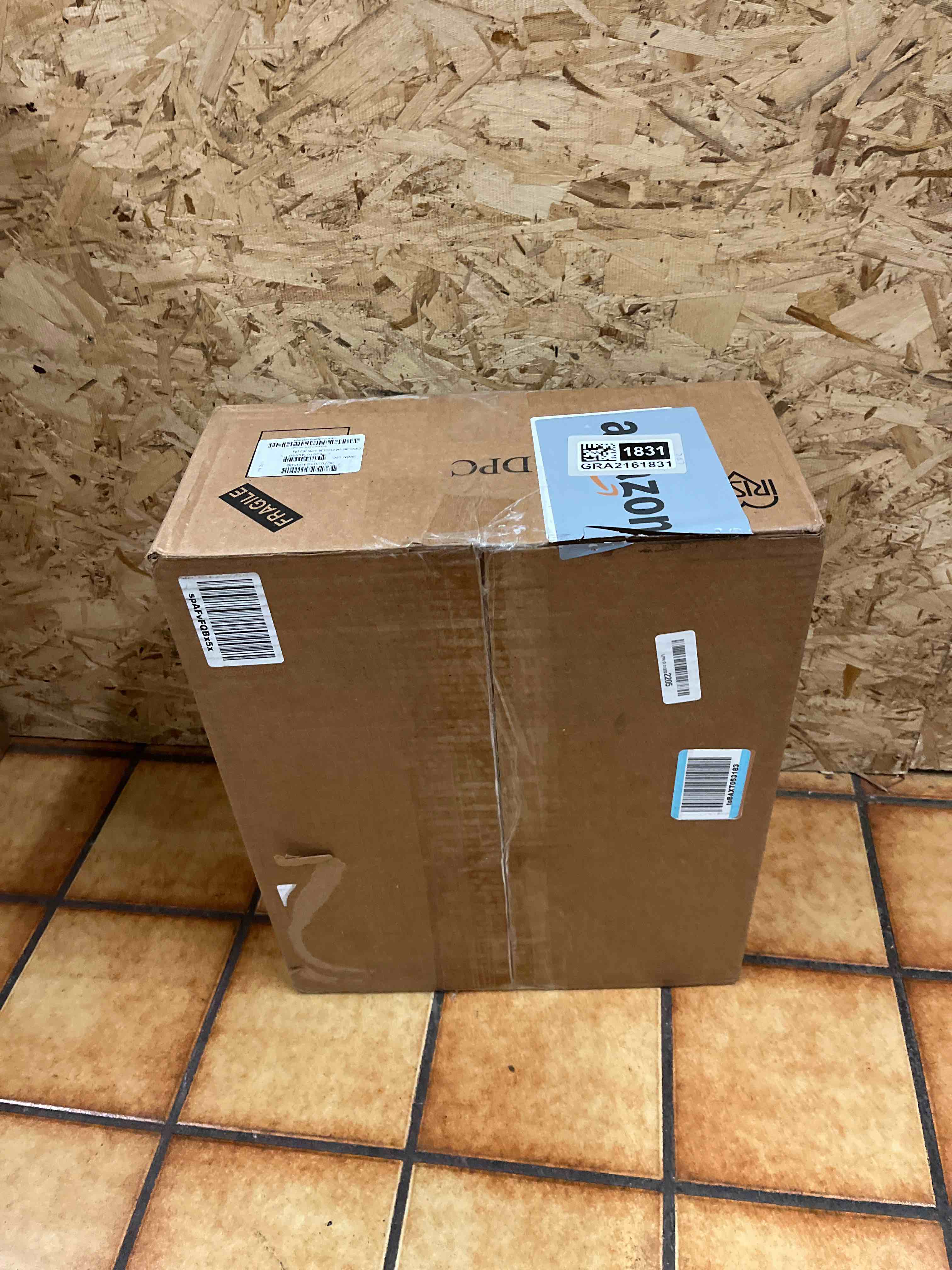 https://s3.amazonaws.com/lotting-images-prod/phillipi/GRA2161831_1756346750803.jpeg