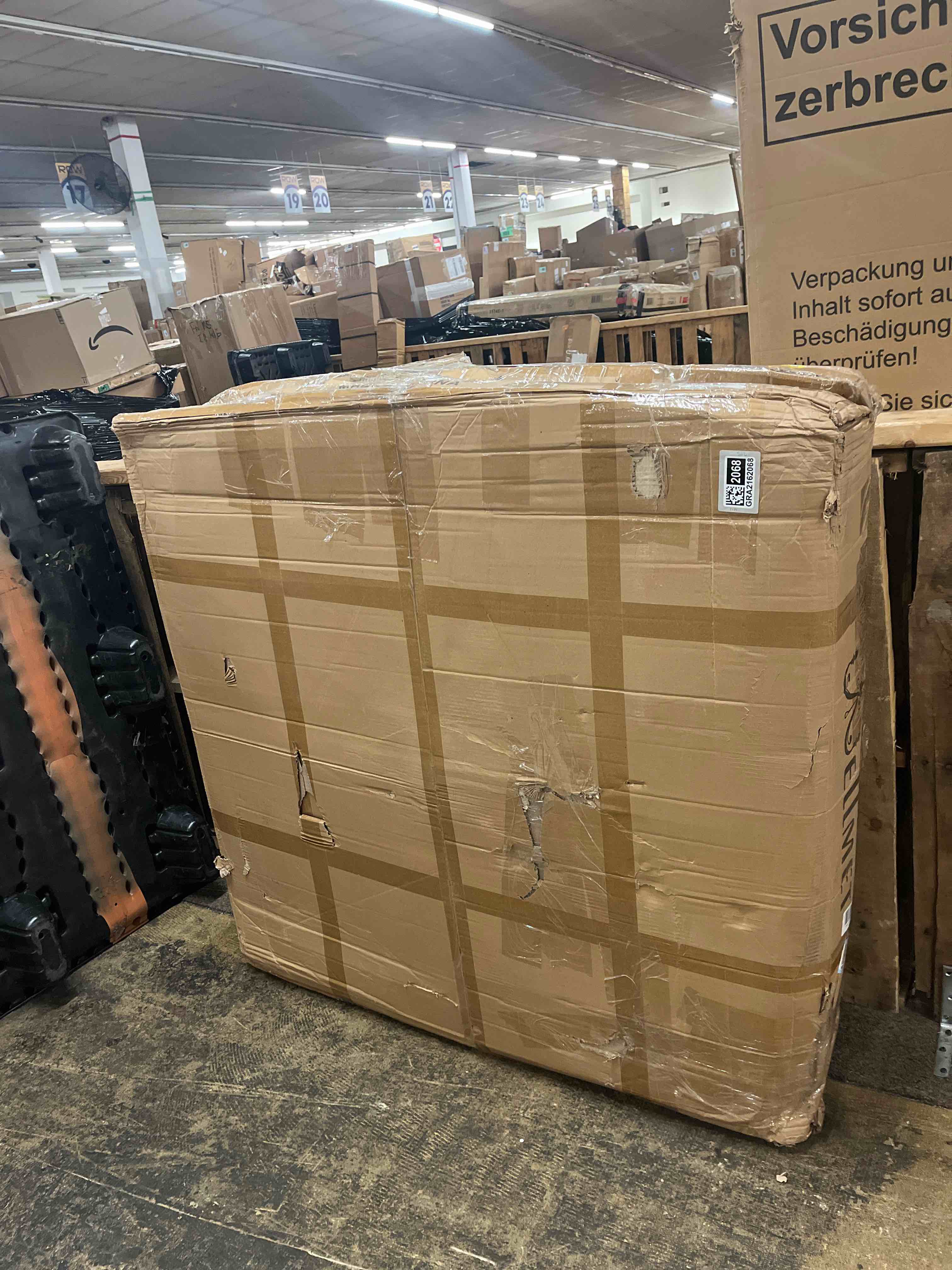 https://s3.amazonaws.com/lotting-images-prod/phillipi/GRA2162068_1759400847381.jpeg