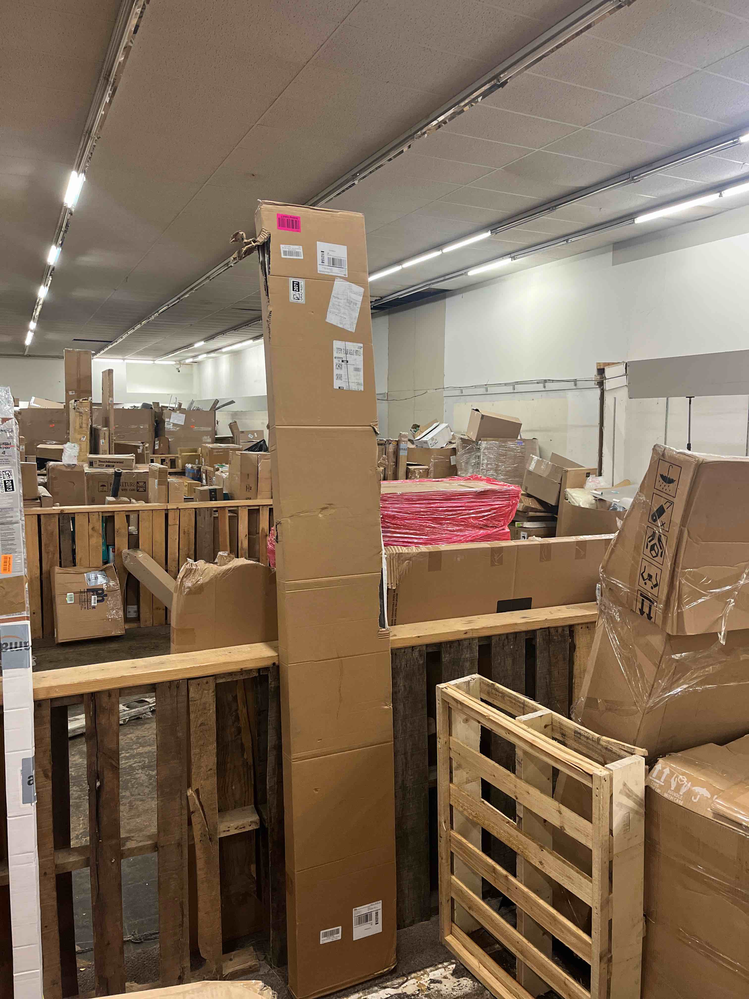 https://s3.amazonaws.com/lotting-images-prod/phillipi/GRA2162071_1759401503039.jpeg