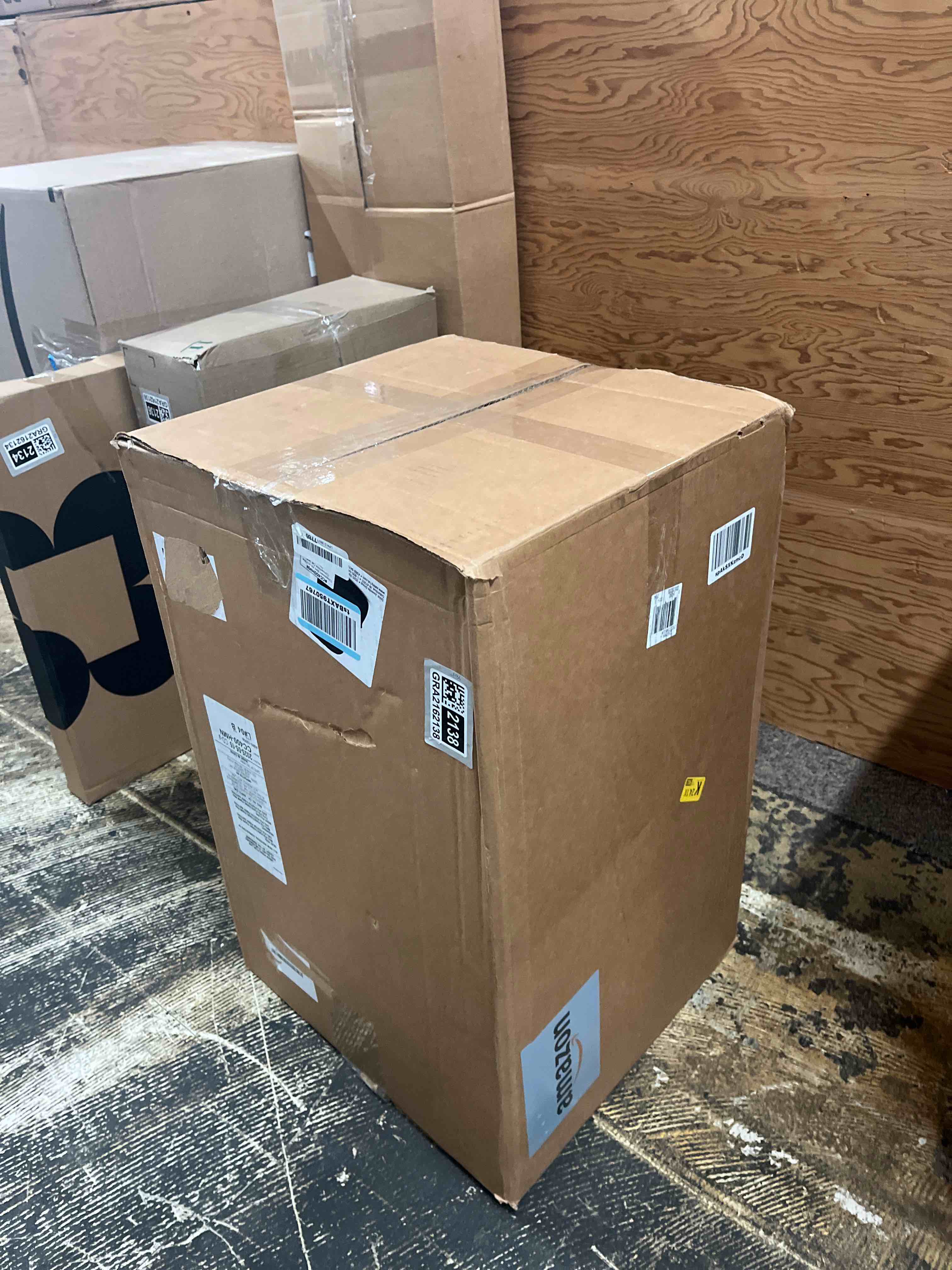 https://s3.amazonaws.com/lotting-images-prod/phillipi/GRA2162138_1758036959784.jpeg