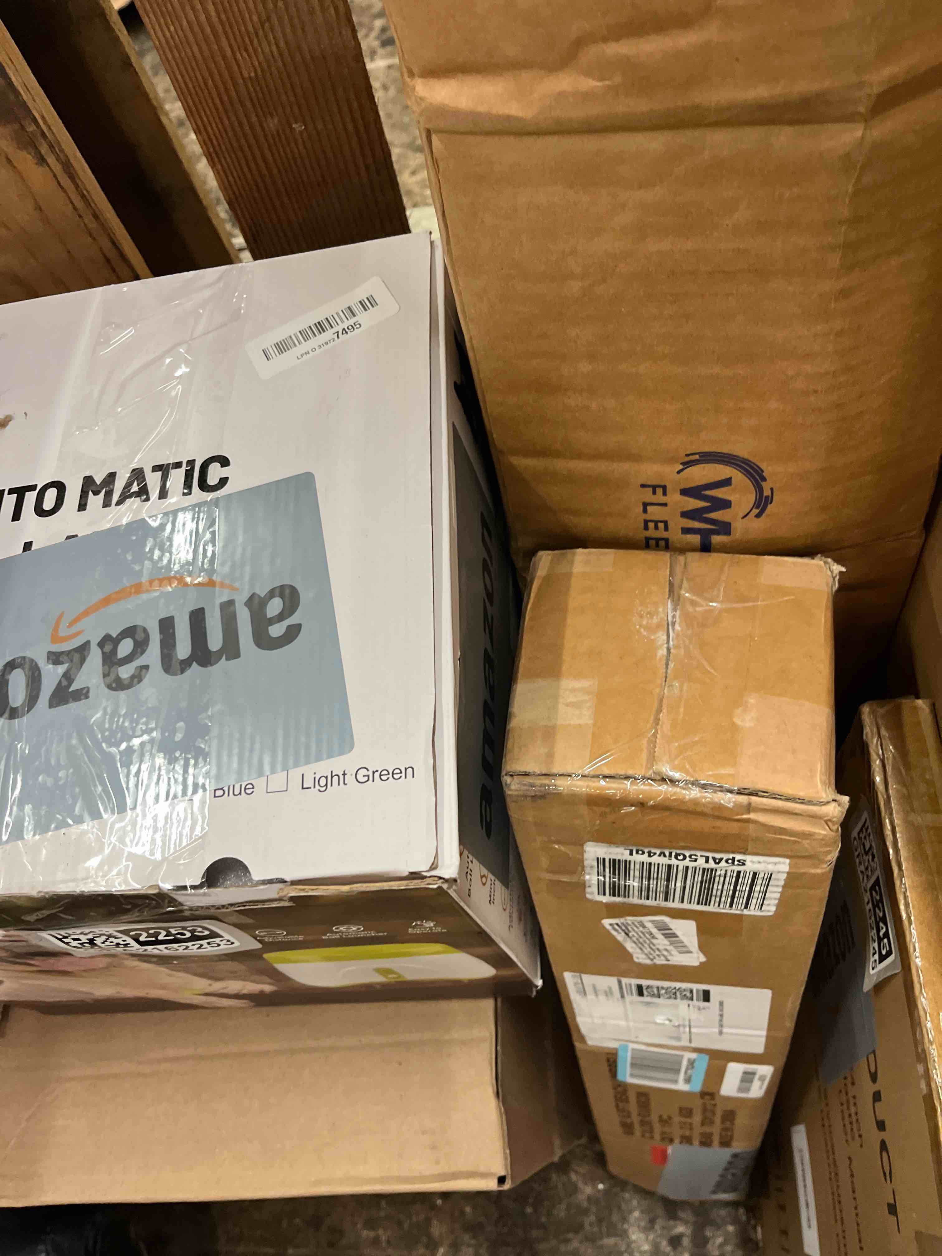 https://s3.amazonaws.com/lotting-images-prod/phillipi/GRA2162248_1758116481887.jpeg