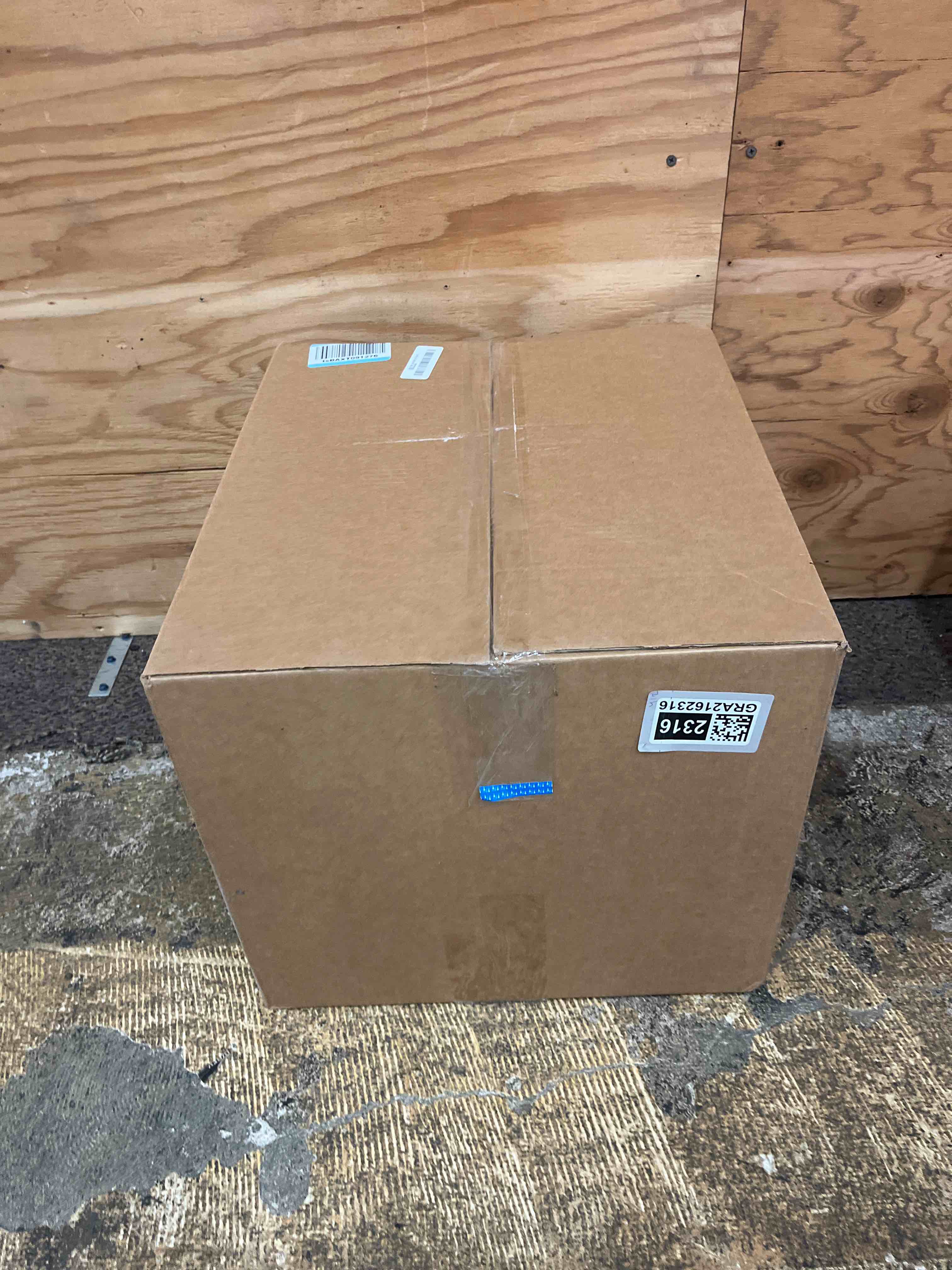 https://s3.amazonaws.com/lotting-images-prod/phillipi/GRA2162316_1758118307860.jpeg