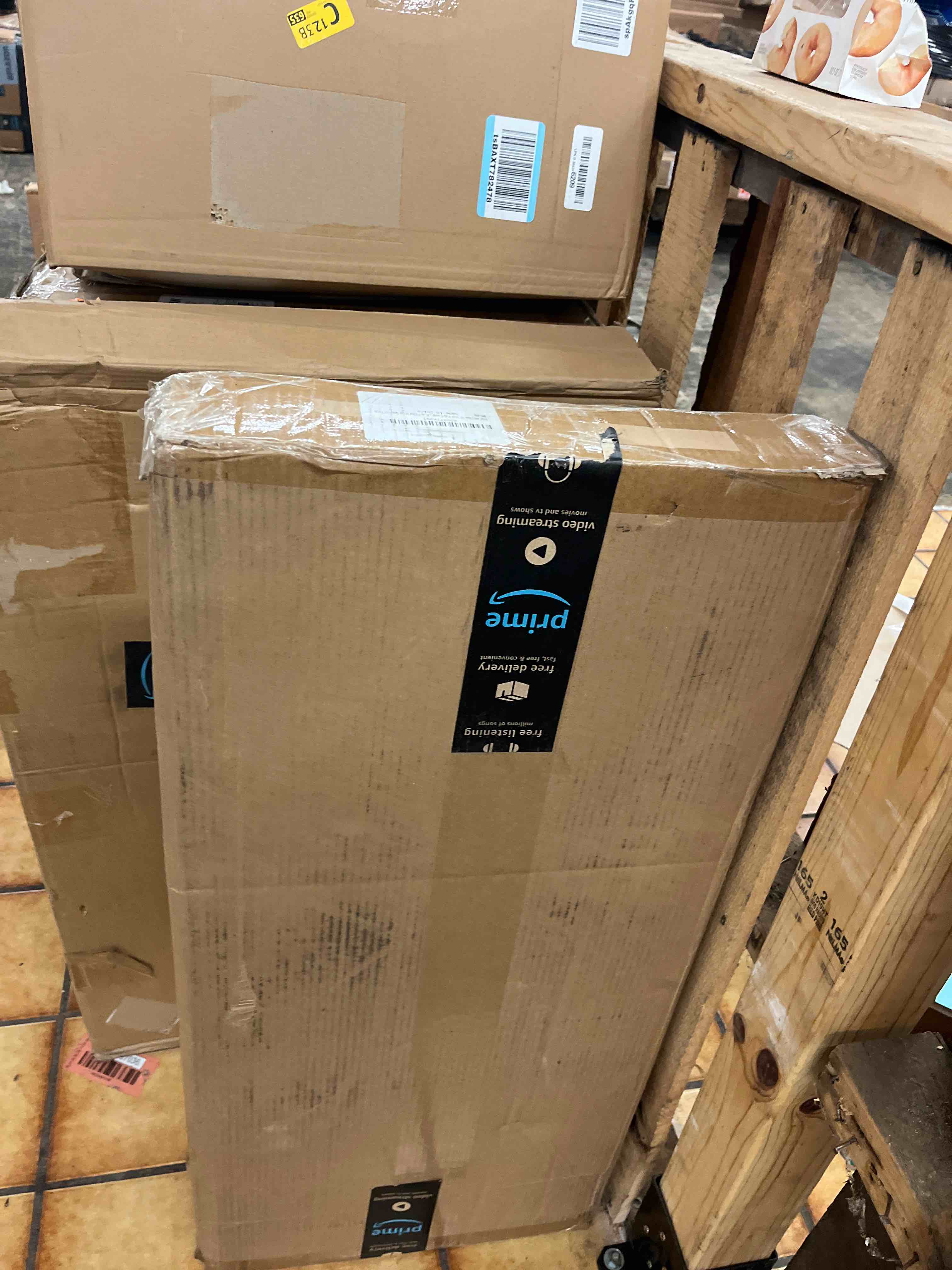 https://s3.amazonaws.com/lotting-images-prod/phillipi/GRA2162337_1758123776731.jpeg