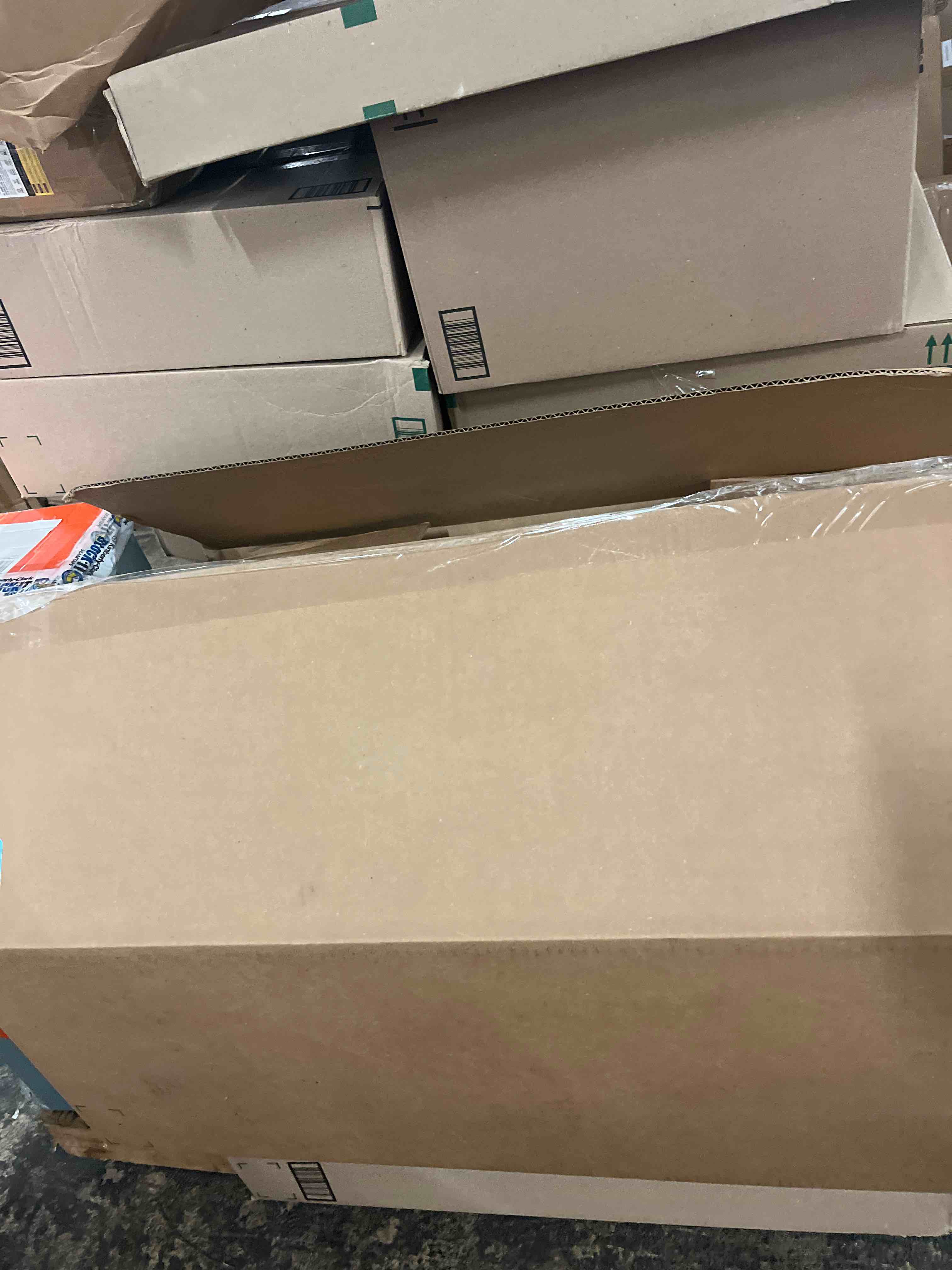 https://s3.amazonaws.com/lotting-images-prod/phillipi/GRA2162393_1758203965004.jpeg