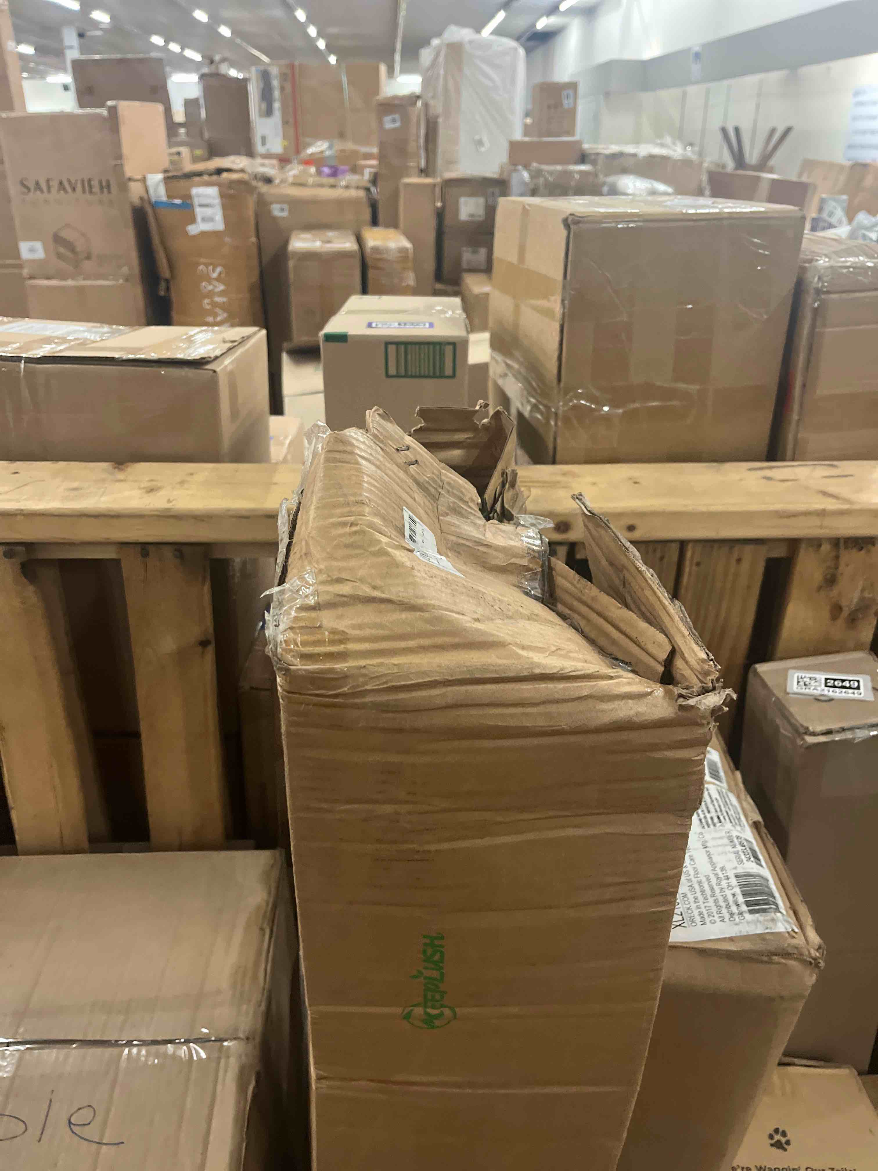 https://s3.amazonaws.com/lotting-images-prod/phillipi/GRA2162650_1758636718686.jpeg