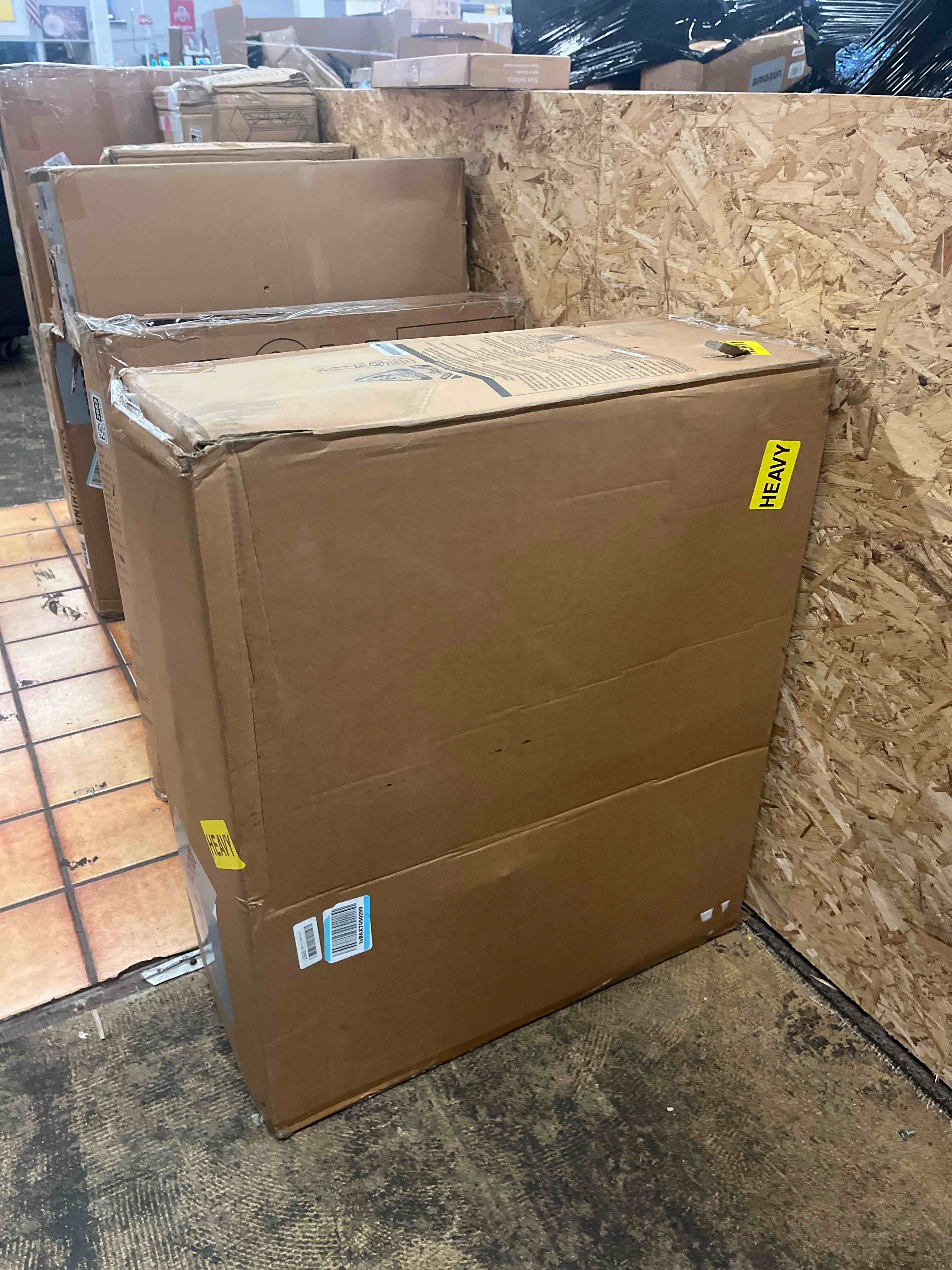 https://s3.amazonaws.com/lotting-images-prod/phillipi/GRA2162685_1758637675236.jpeg