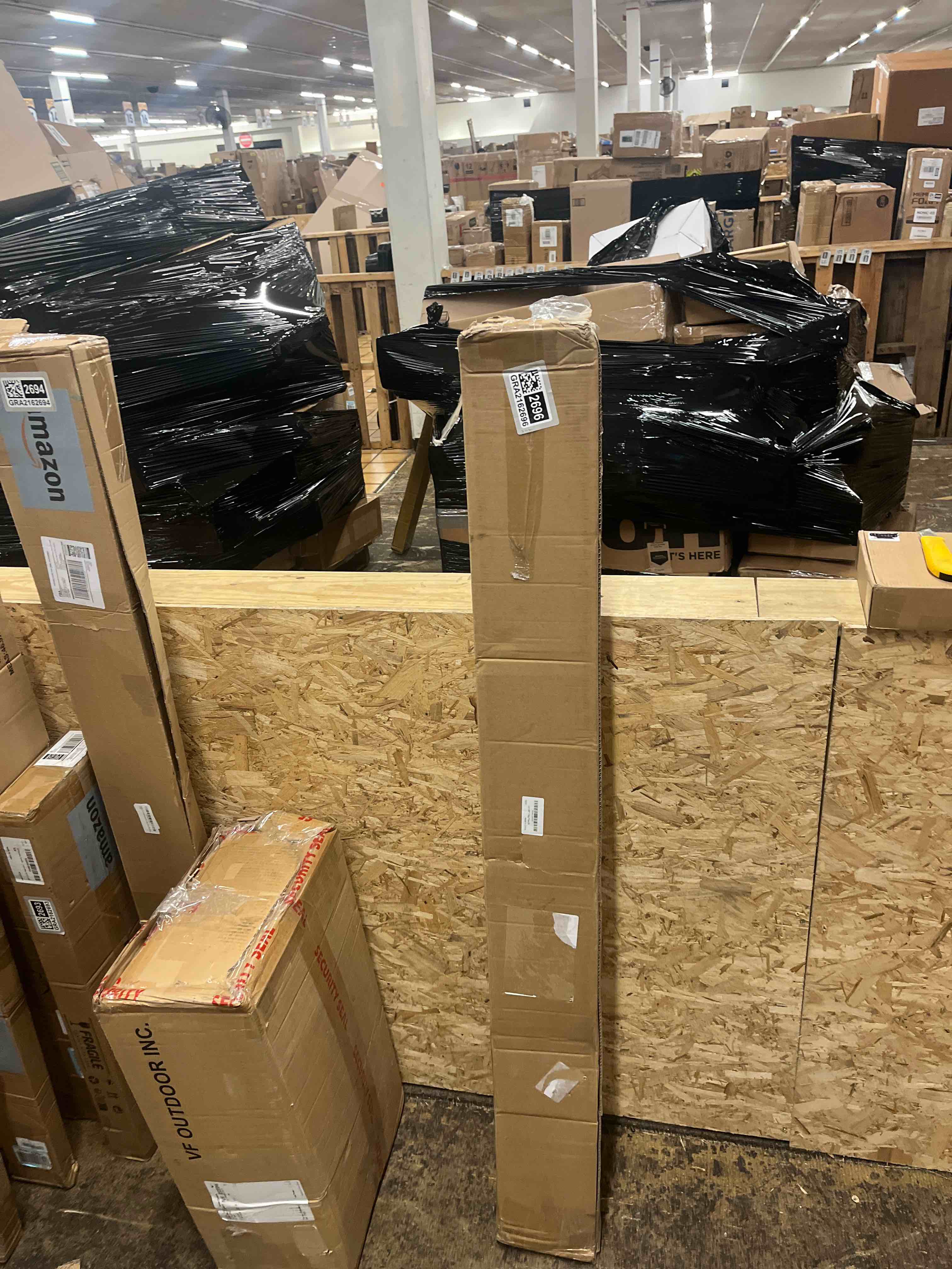 https://s3.amazonaws.com/lotting-images-prod/phillipi/GRA2162696_1758638721853.jpeg