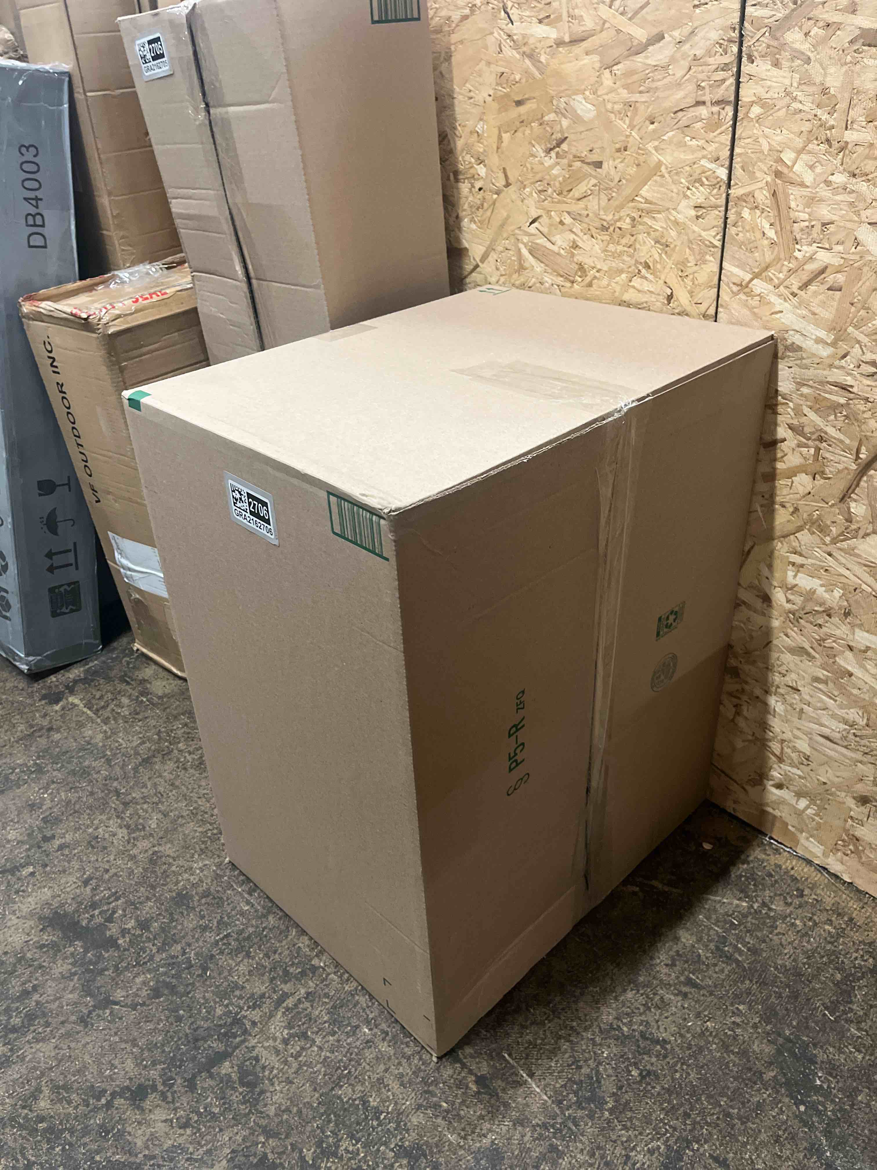 https://s3.amazonaws.com/lotting-images-prod/phillipi/GRA2162706_1758639602156.jpeg