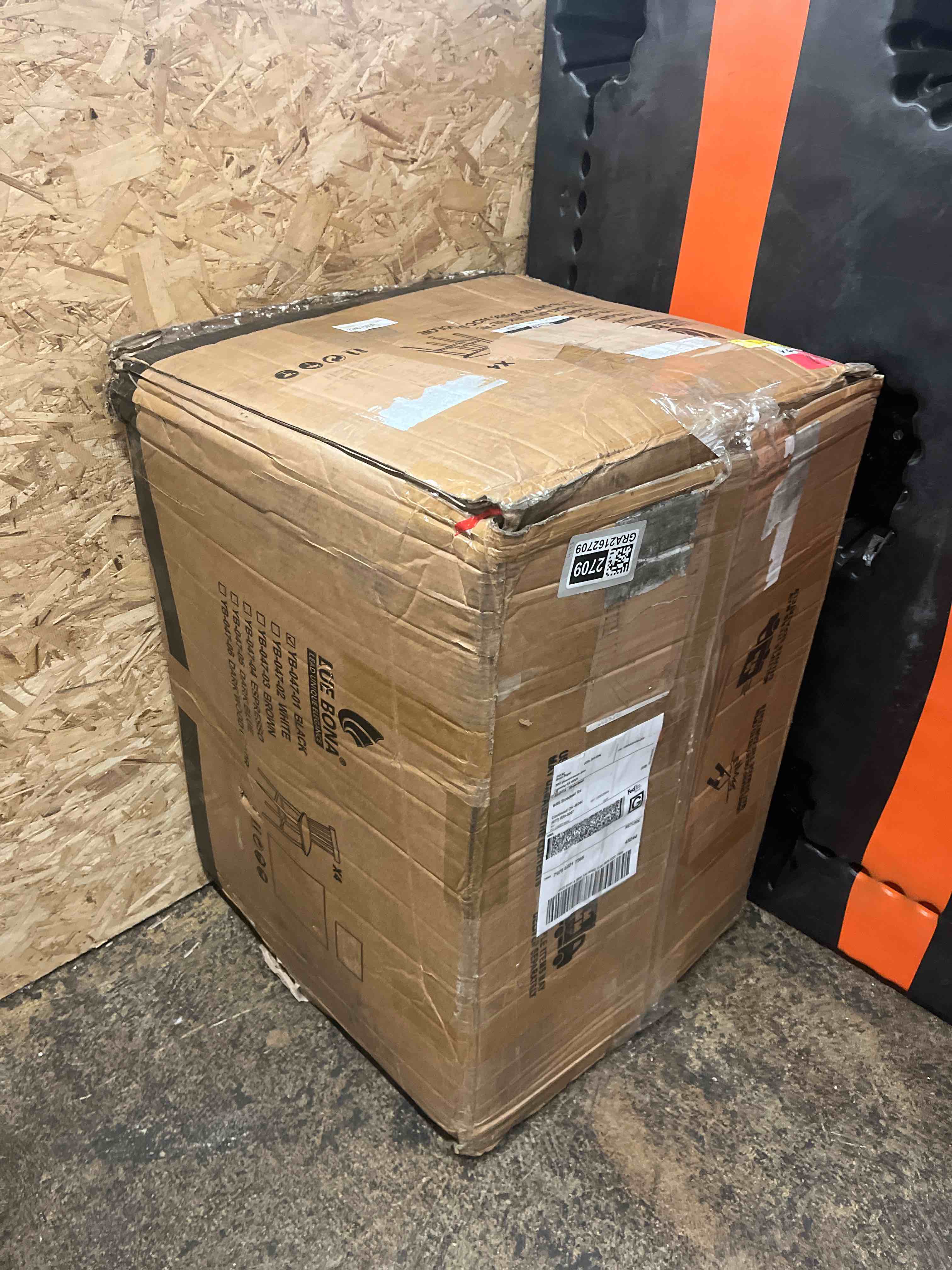 https://s3.amazonaws.com/lotting-images-prod/phillipi/GRA2162709_1758640033976.jpeg