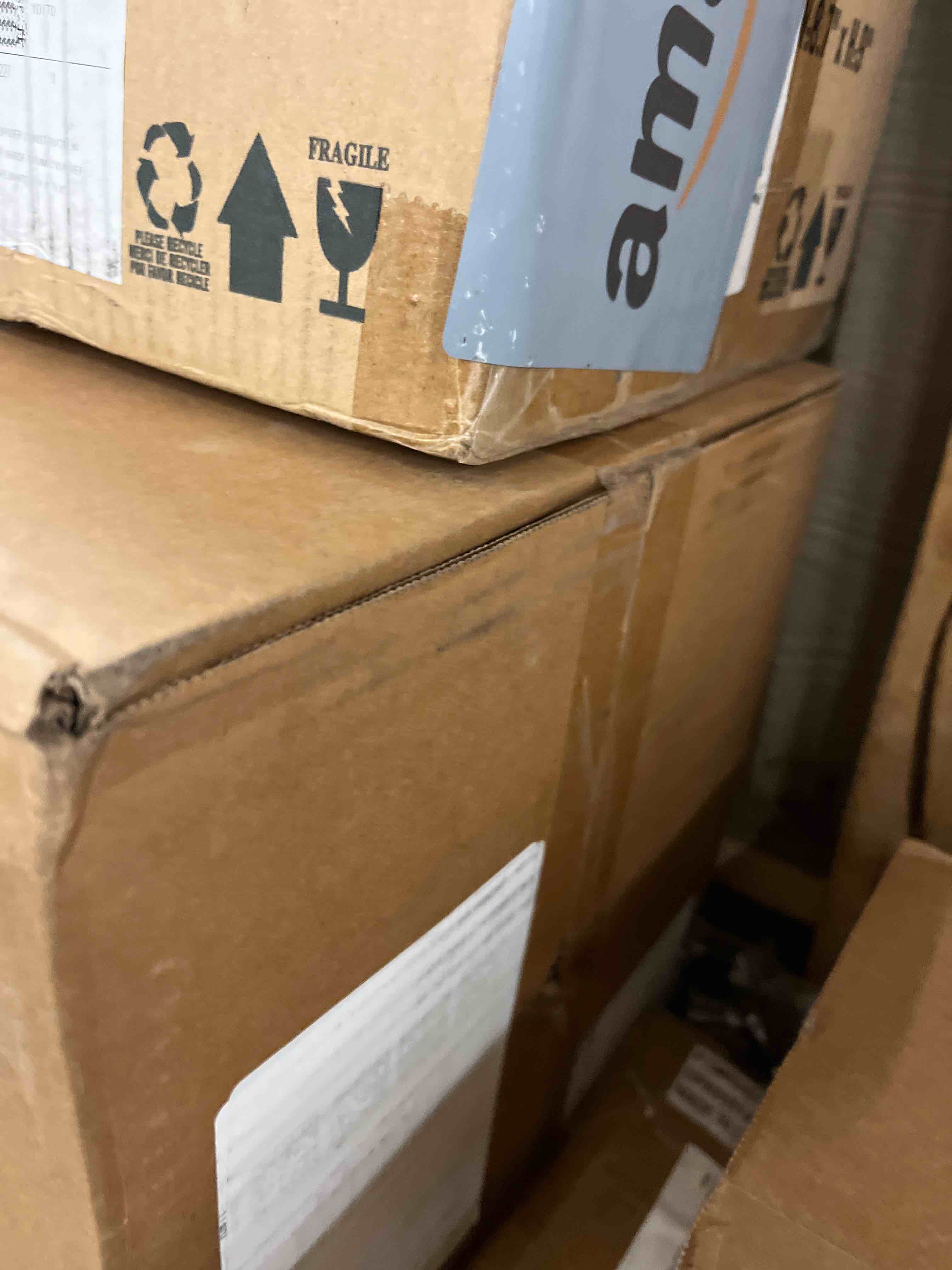 https://s3.amazonaws.com/lotting-images-prod/phillipi/GRA2162767_1758643026534.jpeg