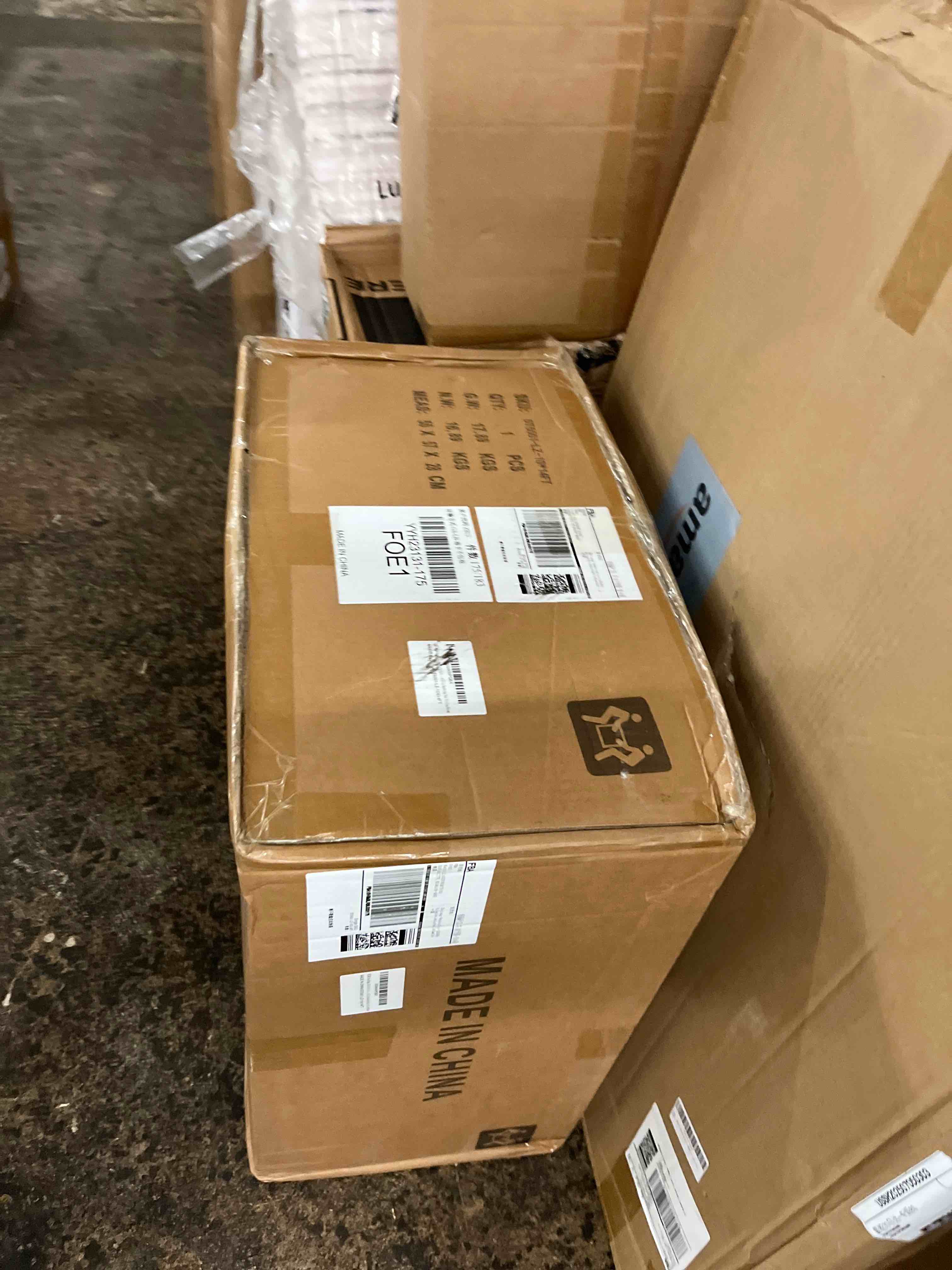 https://s3.amazonaws.com/lotting-images-prod/phillipi/GRA2162782_1758647552821.jpeg