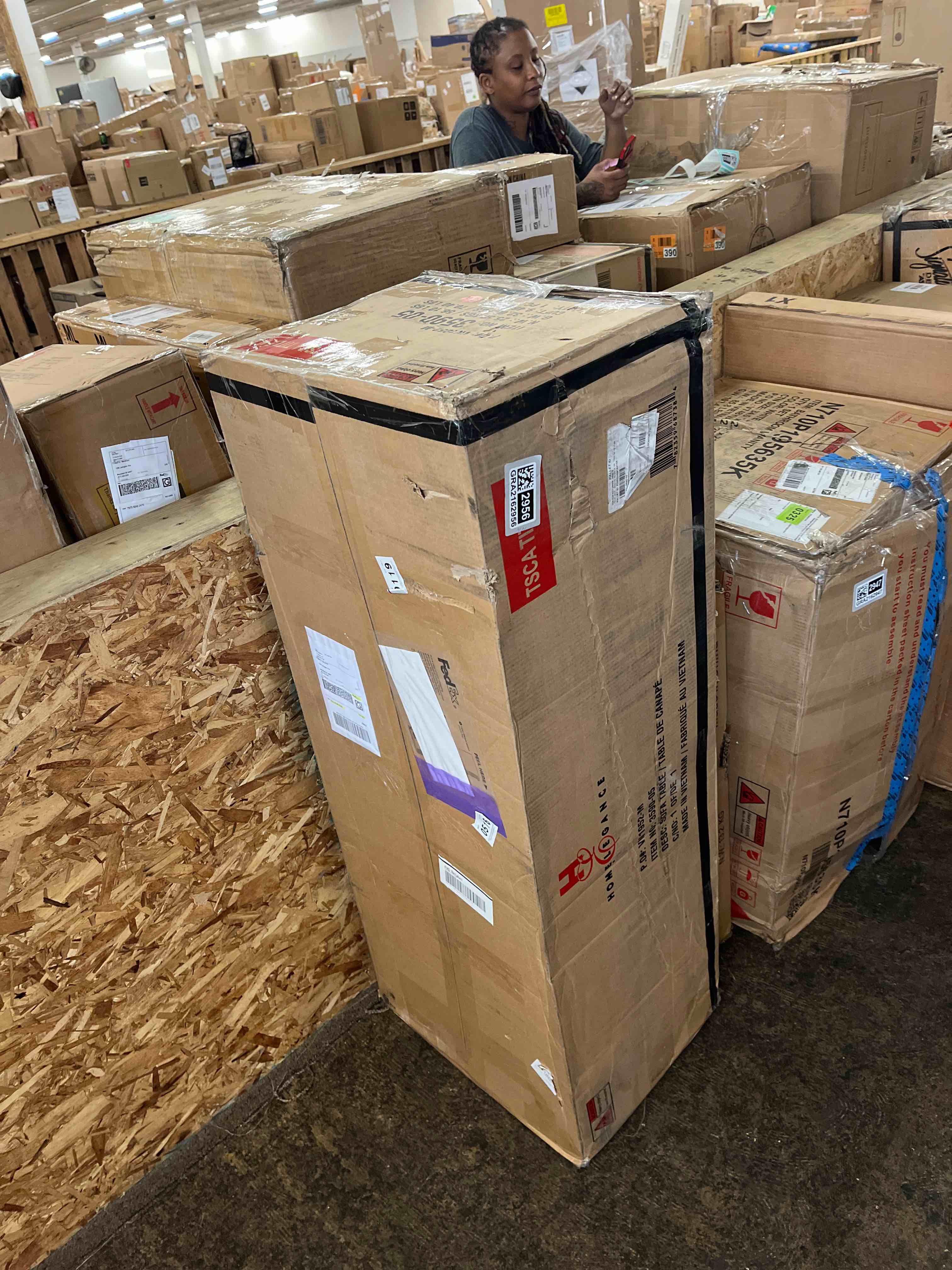 https://s3.amazonaws.com/lotting-images-prod/phillipi/GRA2162956_1758908683321.jpeg