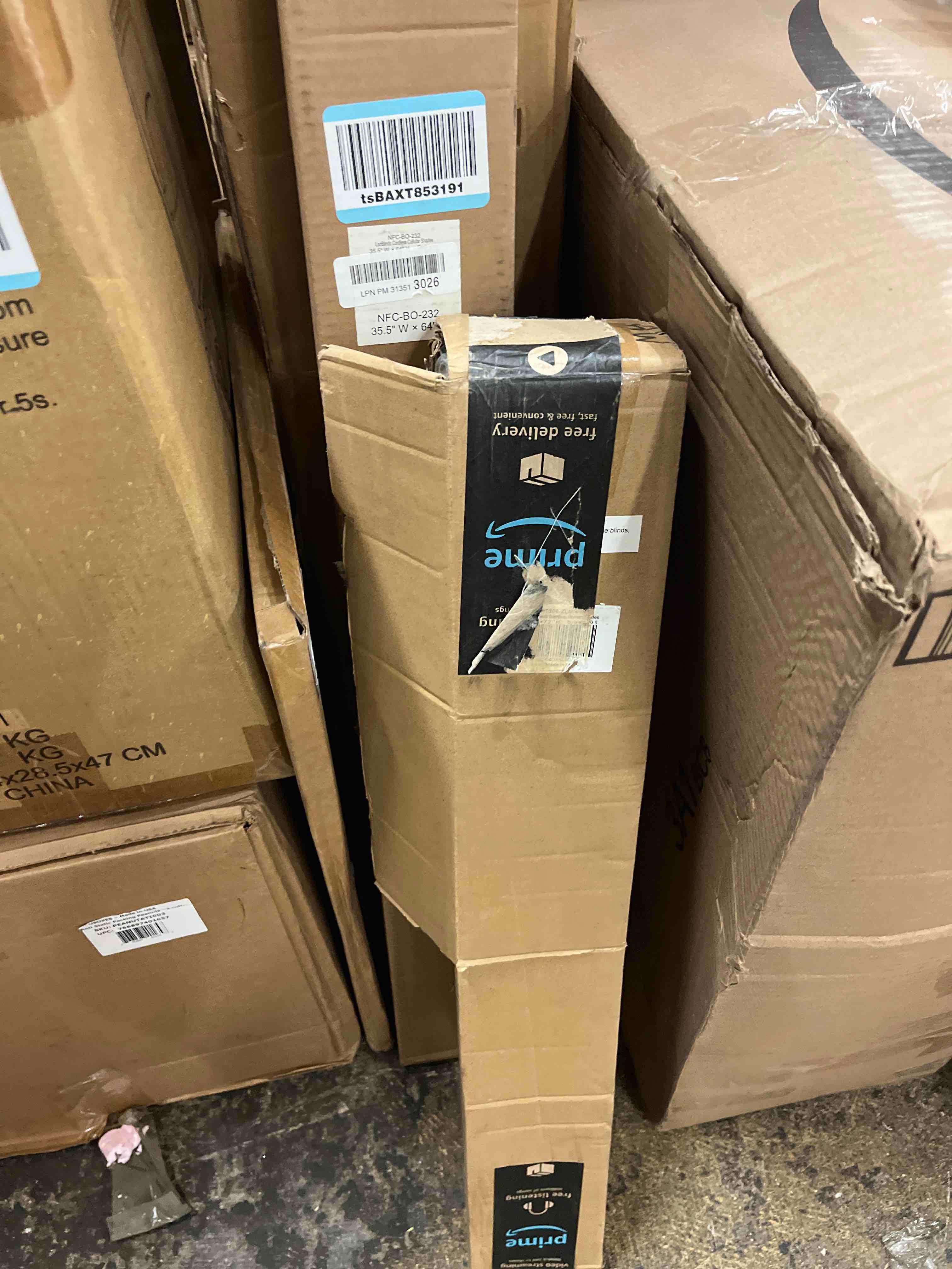 https://s3.amazonaws.com/lotting-images-prod/phillipi/GRA2163129_1759282073779.jpeg