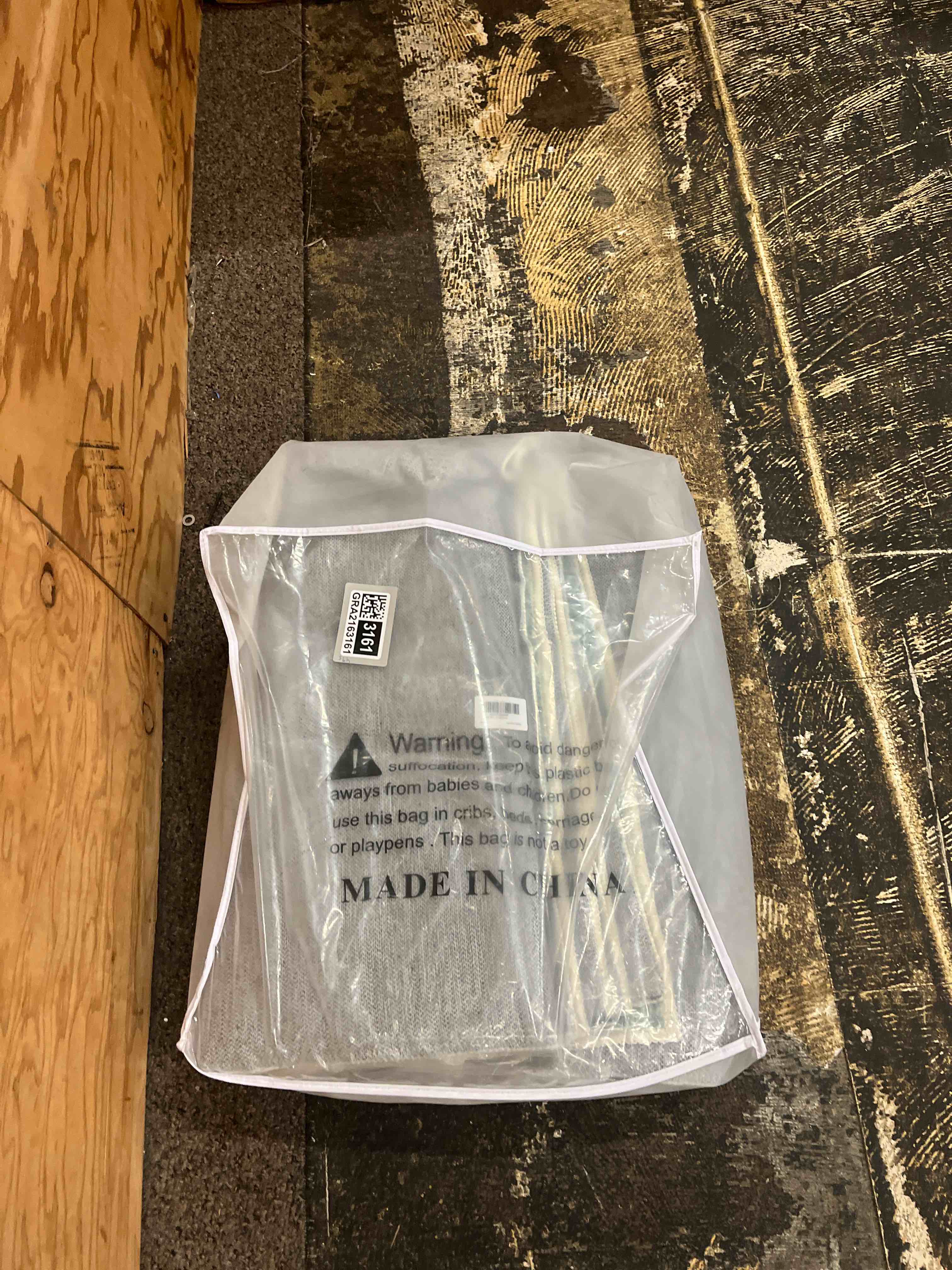 https://s3.amazonaws.com/lotting-images-prod/phillipi/GRA2163161_1759279022021.jpeg