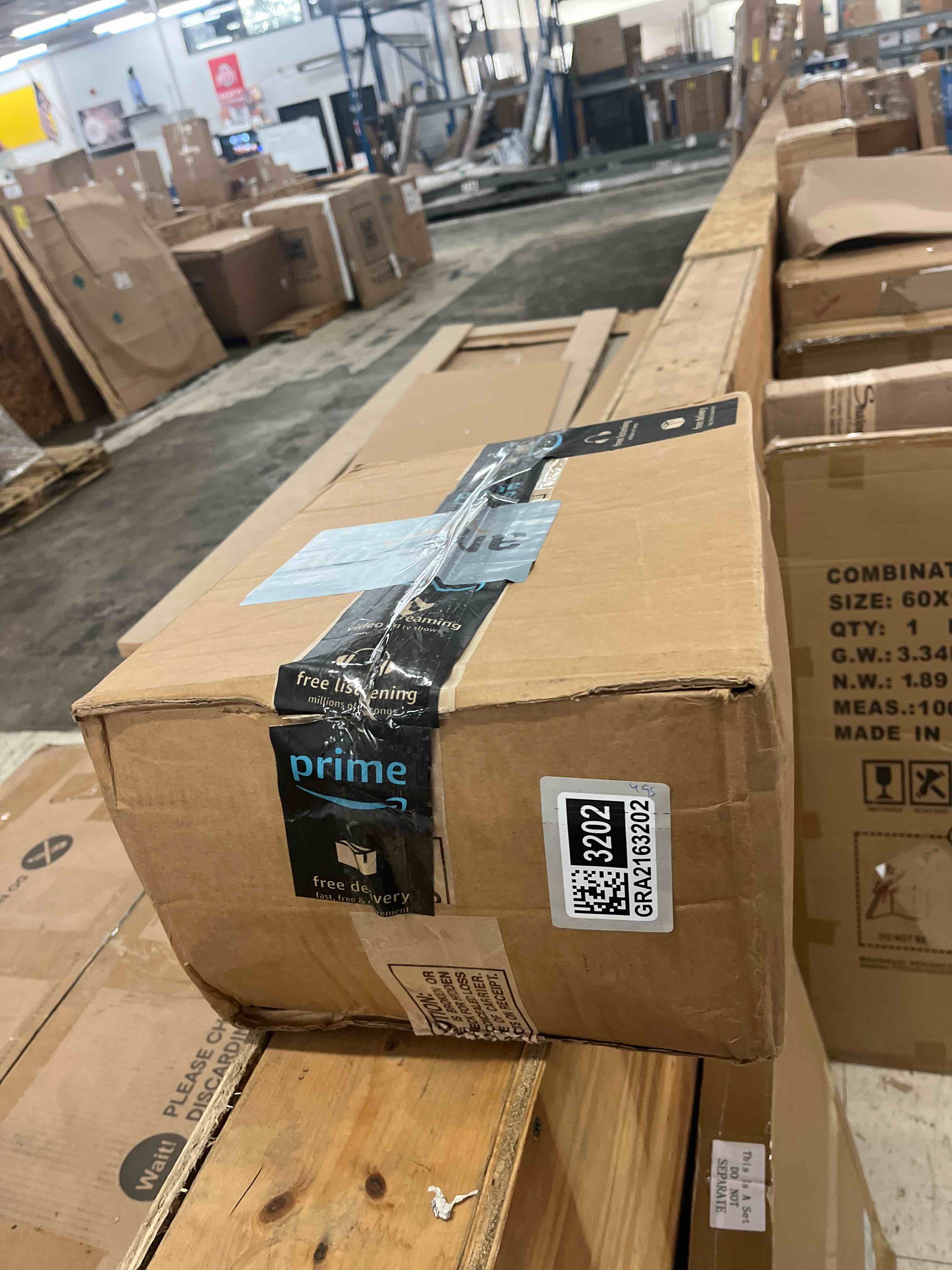 https://s3.amazonaws.com/lotting-images-prod/phillipi/GRA2163202_1759283445978.jpeg
