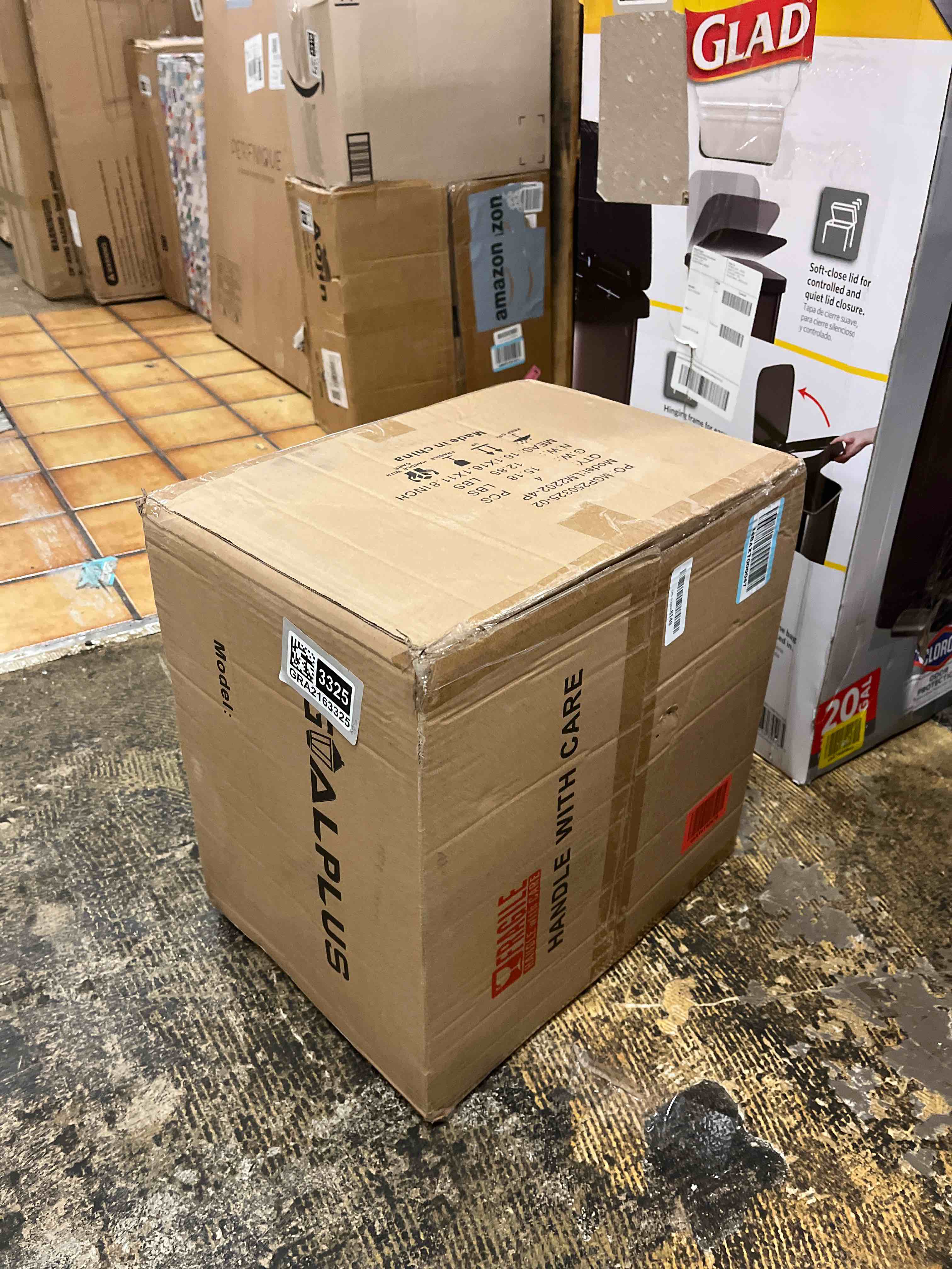 https://s3.amazonaws.com/lotting-images-prod/phillipi/GRA2163325_1759409062037.jpeg