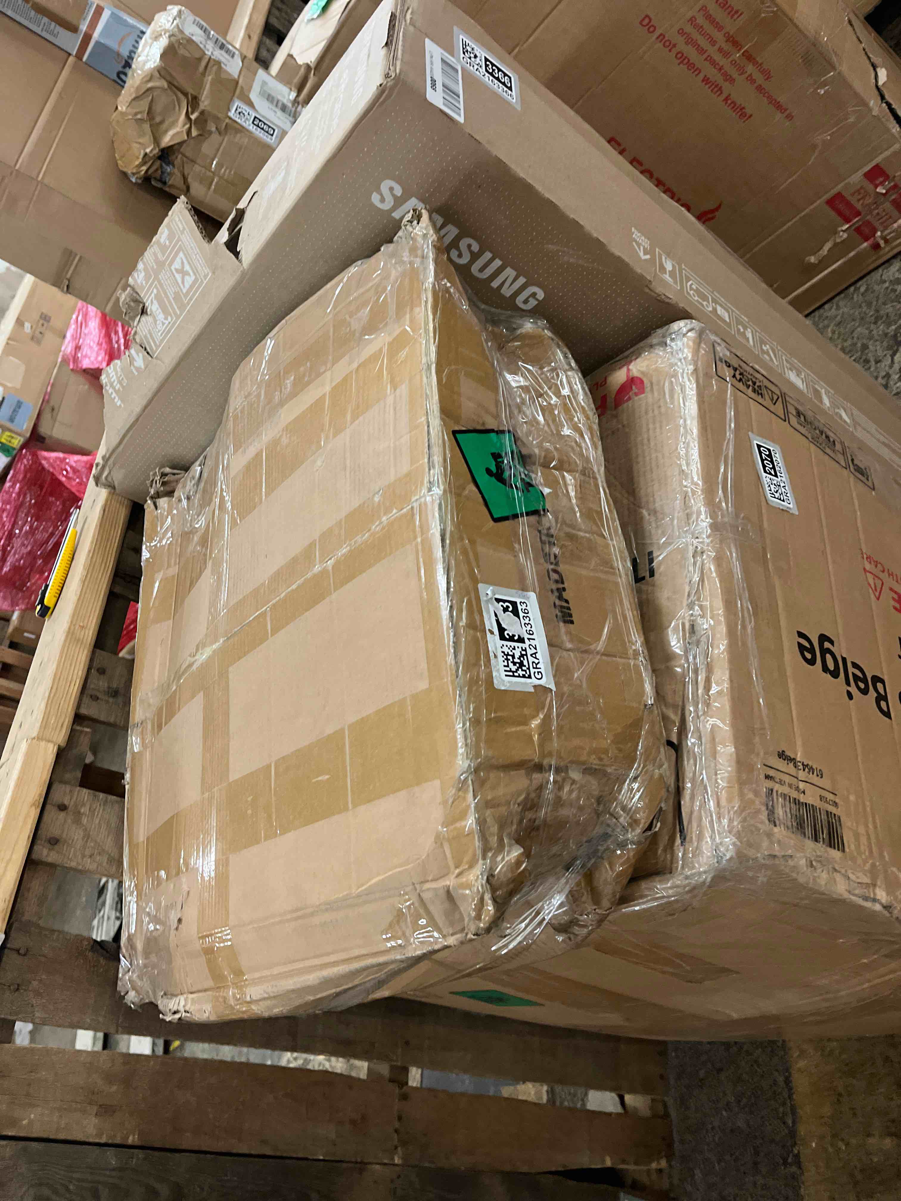 https://s3.amazonaws.com/lotting-images-prod/phillipi/GRA2163363_1759402310094.jpeg