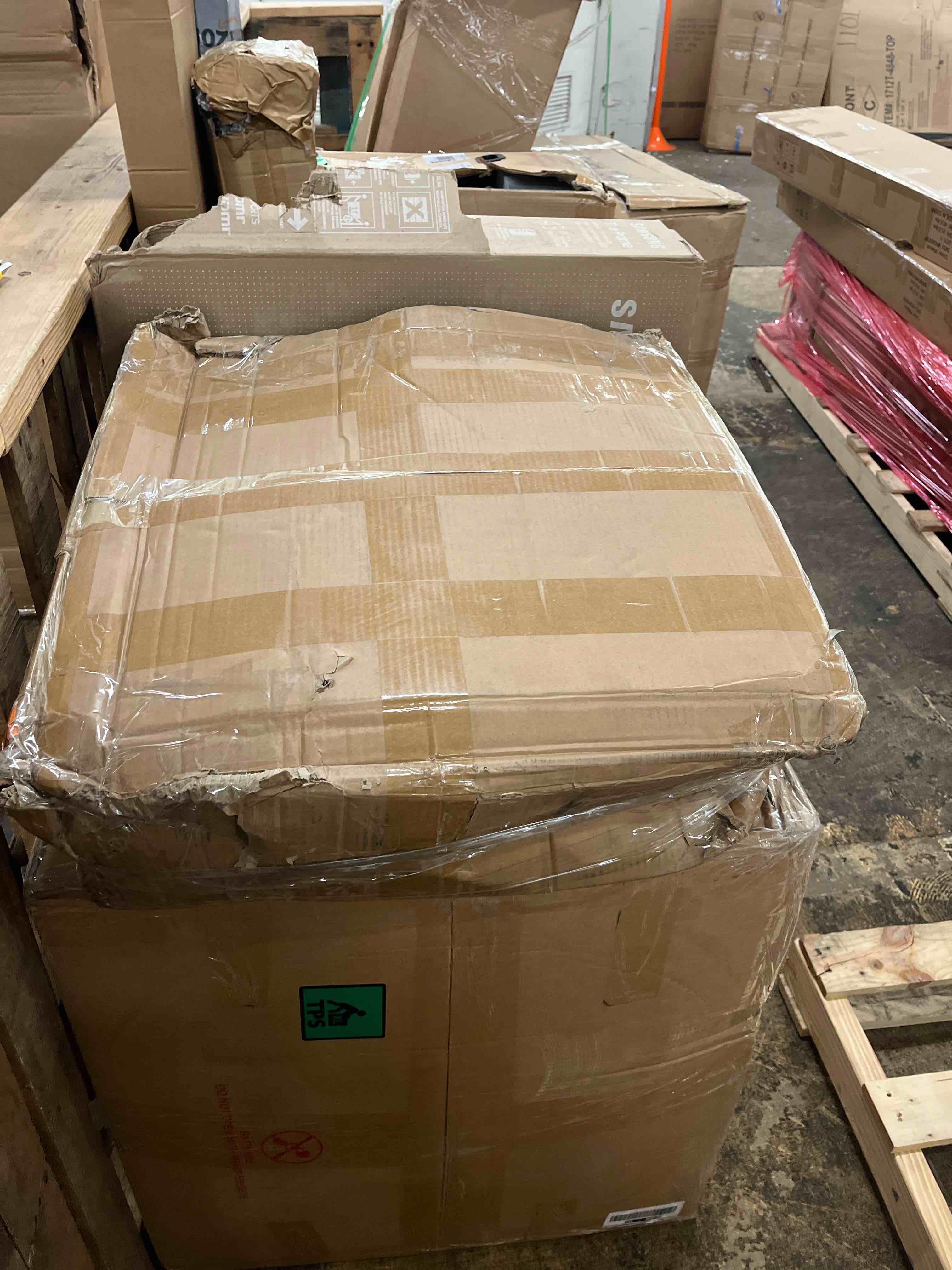 https://s3.amazonaws.com/lotting-images-prod/phillipi/GRA2163363_1759402317252.jpeg
