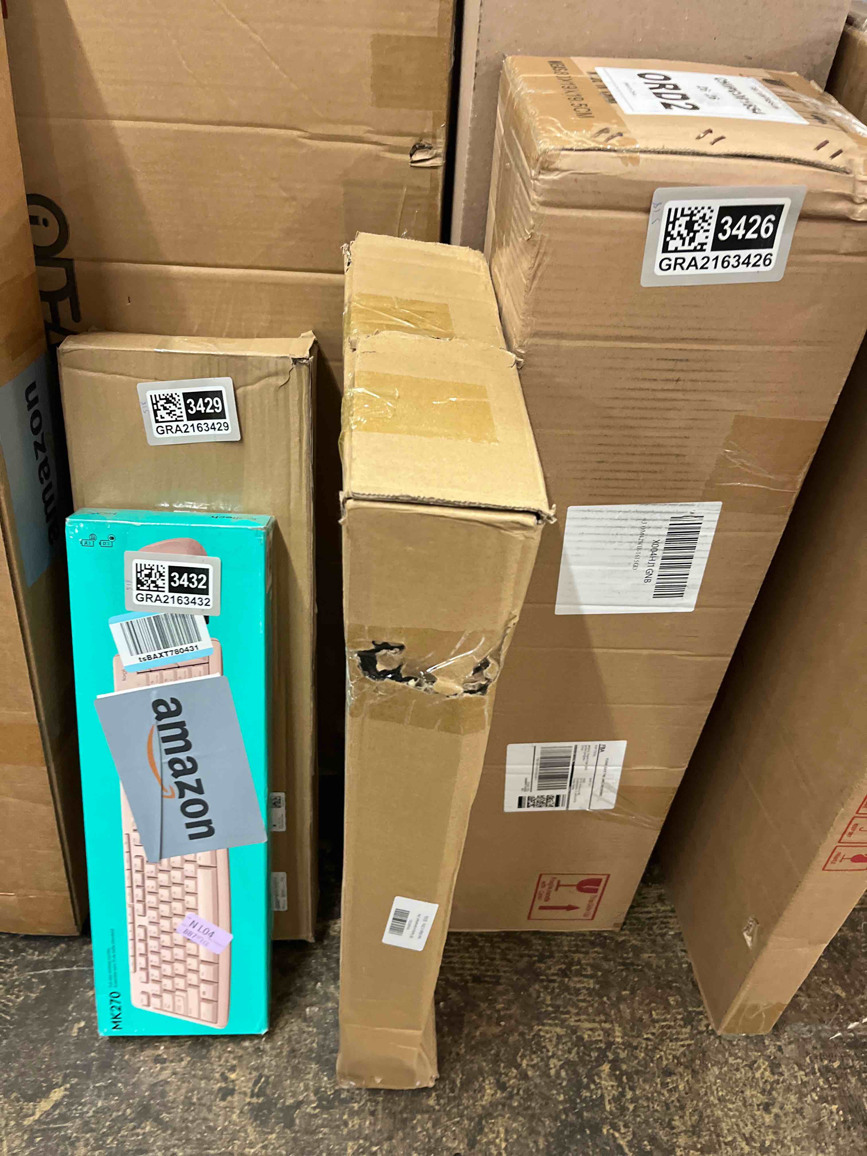 https://s3.amazonaws.com/lotting-images-prod/phillipi/GRA2163409_1759501767204.jpeg