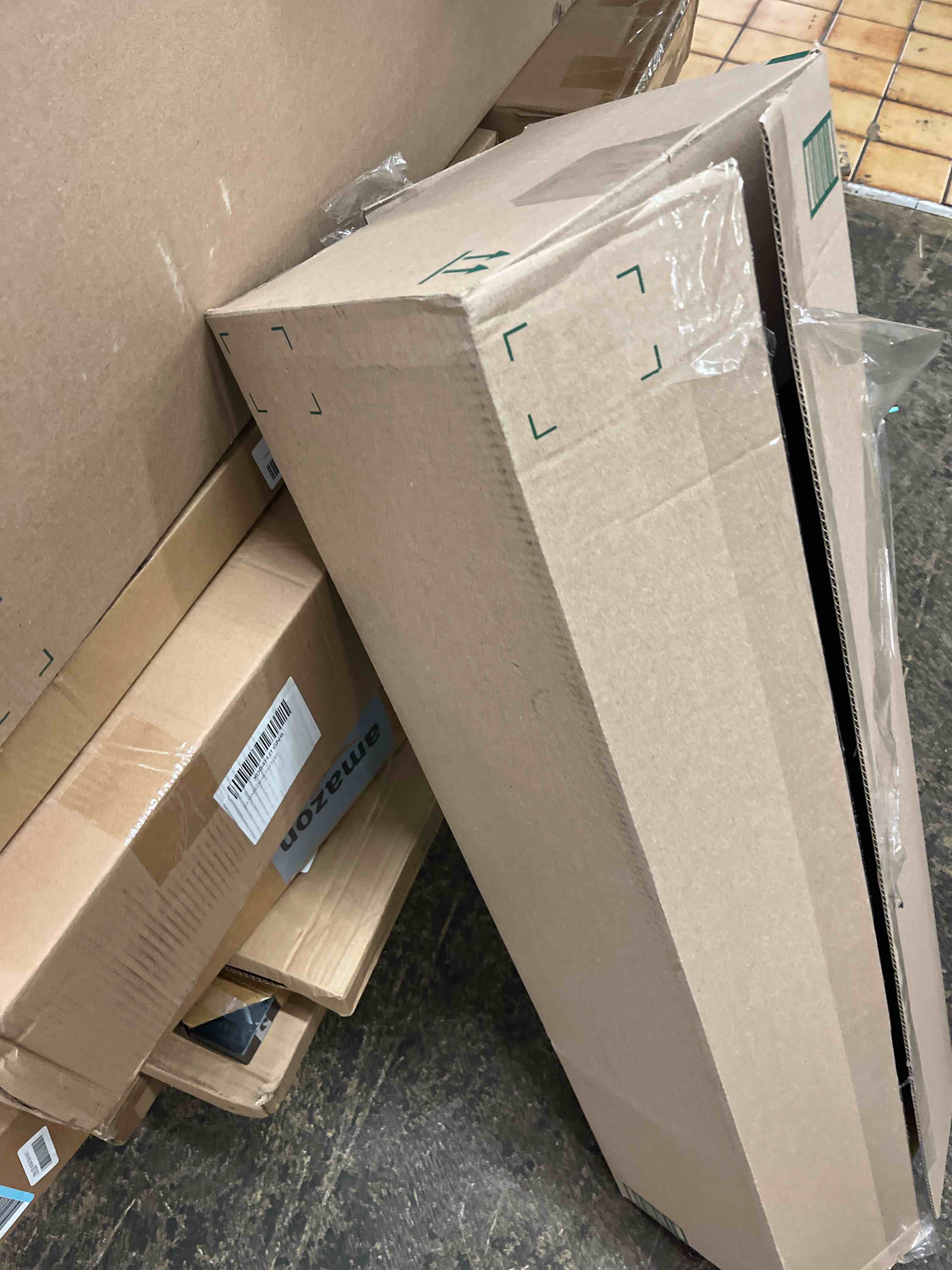https://s3.amazonaws.com/lotting-images-prod/phillipi/GRA2163440_1759499270142.jpeg