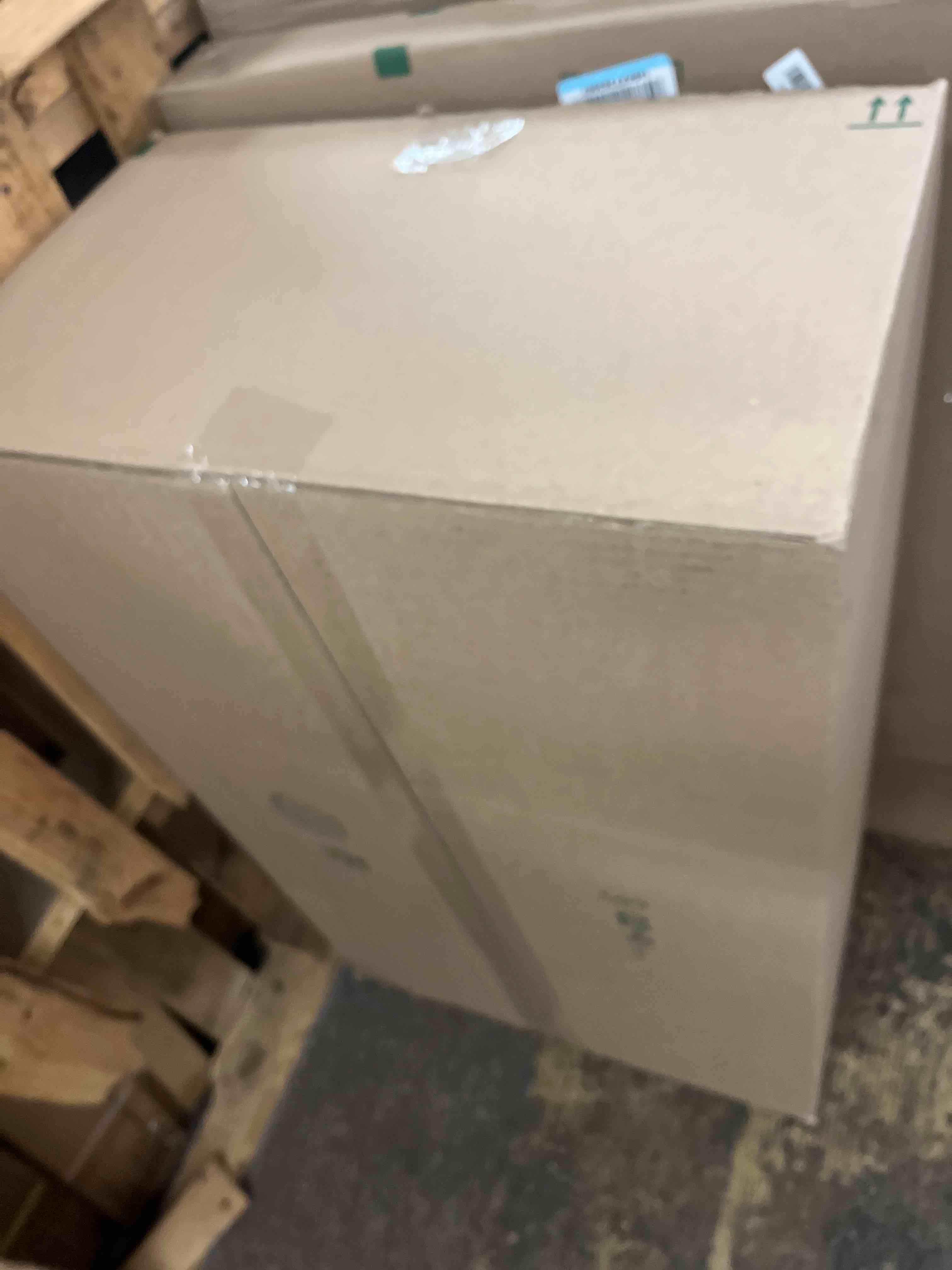https://s3.amazonaws.com/lotting-images-prod/phillipi/GRA2163453_1759500374955.jpeg