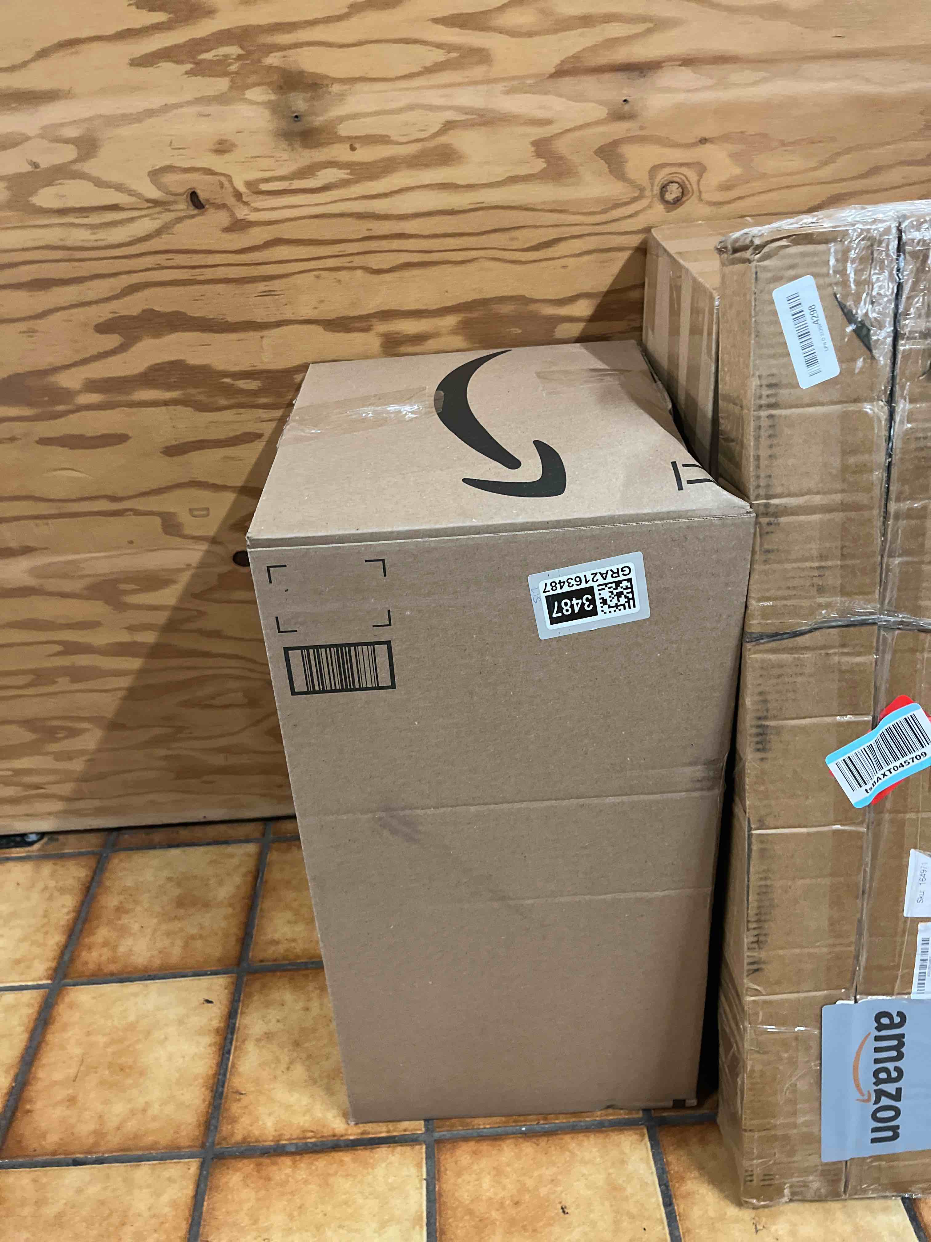 https://s3.amazonaws.com/lotting-images-prod/phillipi/GRA2163487_1759500998727.jpeg