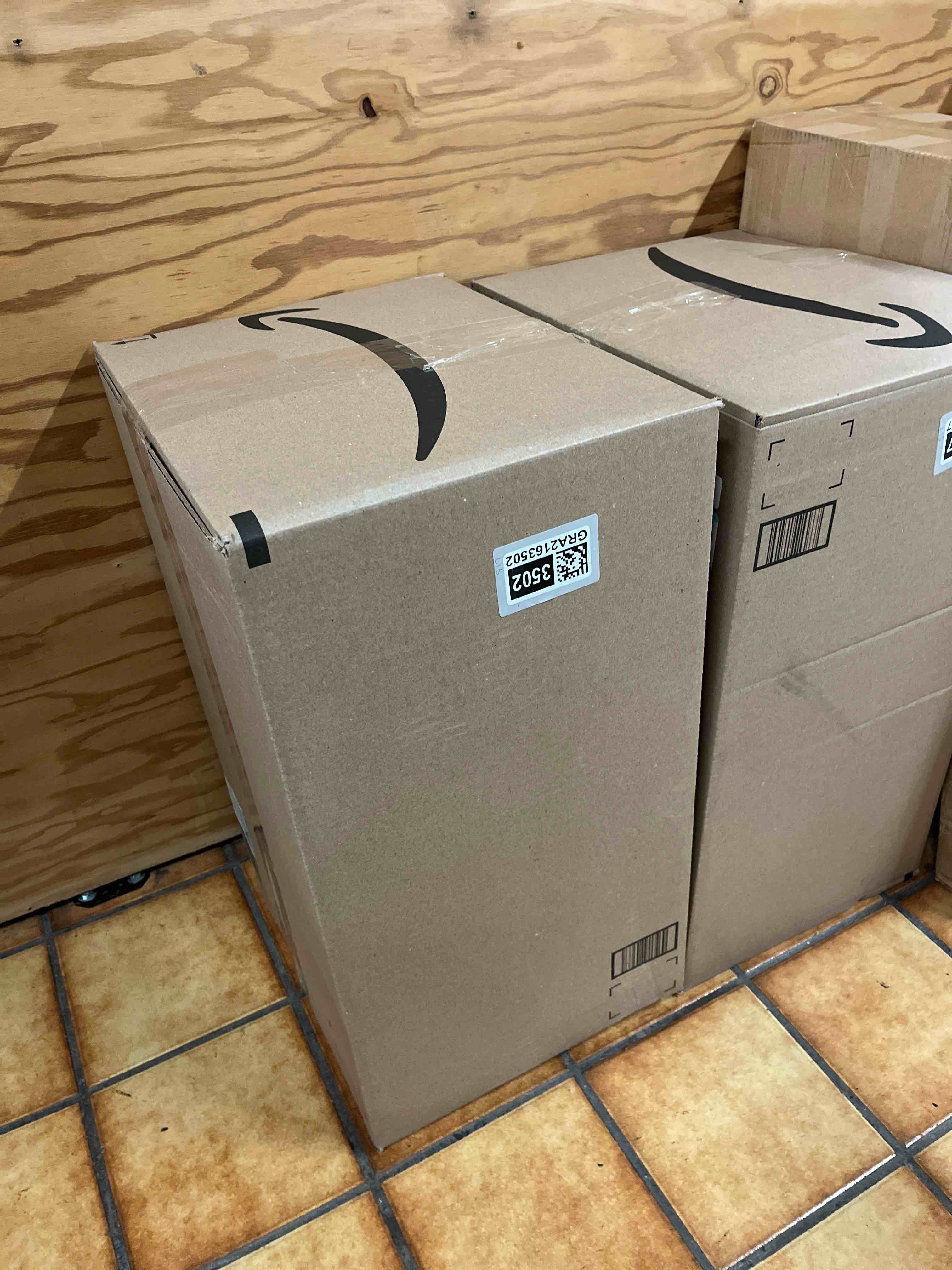 https://s3.amazonaws.com/lotting-images-prod/phillipi/GRA2163502_1759501084308.jpeg