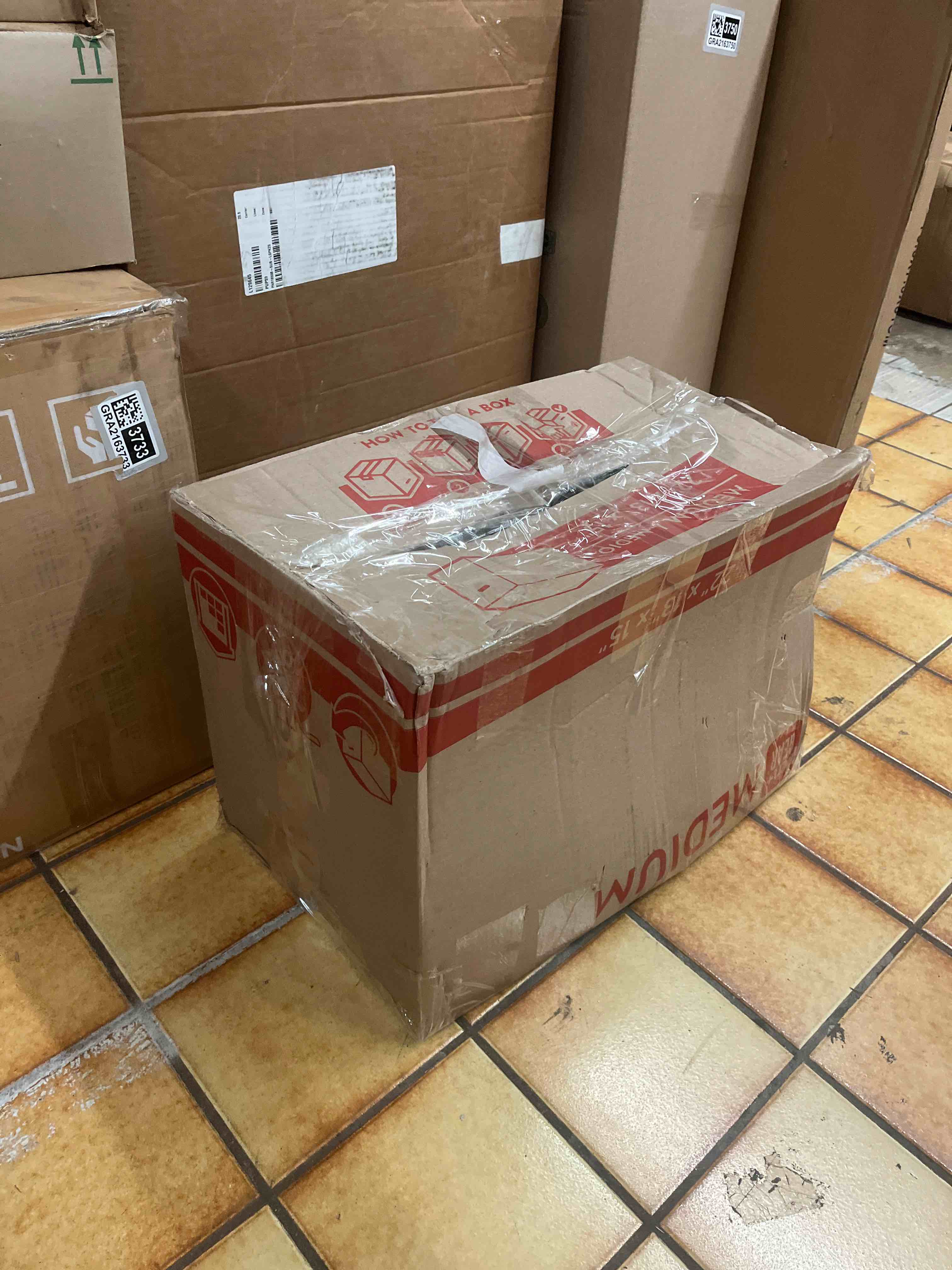 https://s3.amazonaws.com/lotting-images-prod/phillipi/GRA2163752_1760018641827.jpeg