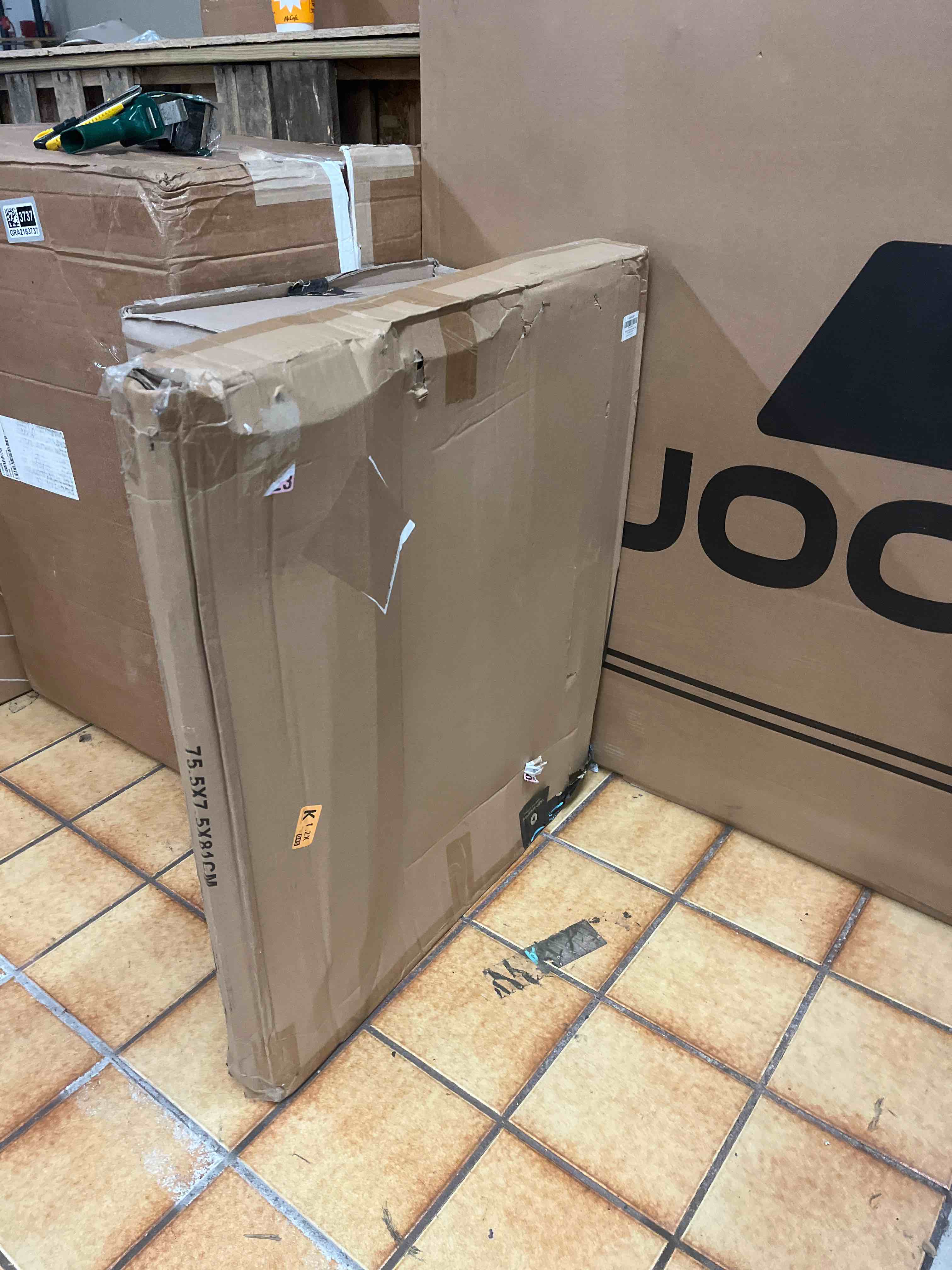 https://s3.amazonaws.com/lotting-images-prod/phillipi/GRA2163761_1760017993381.jpeg