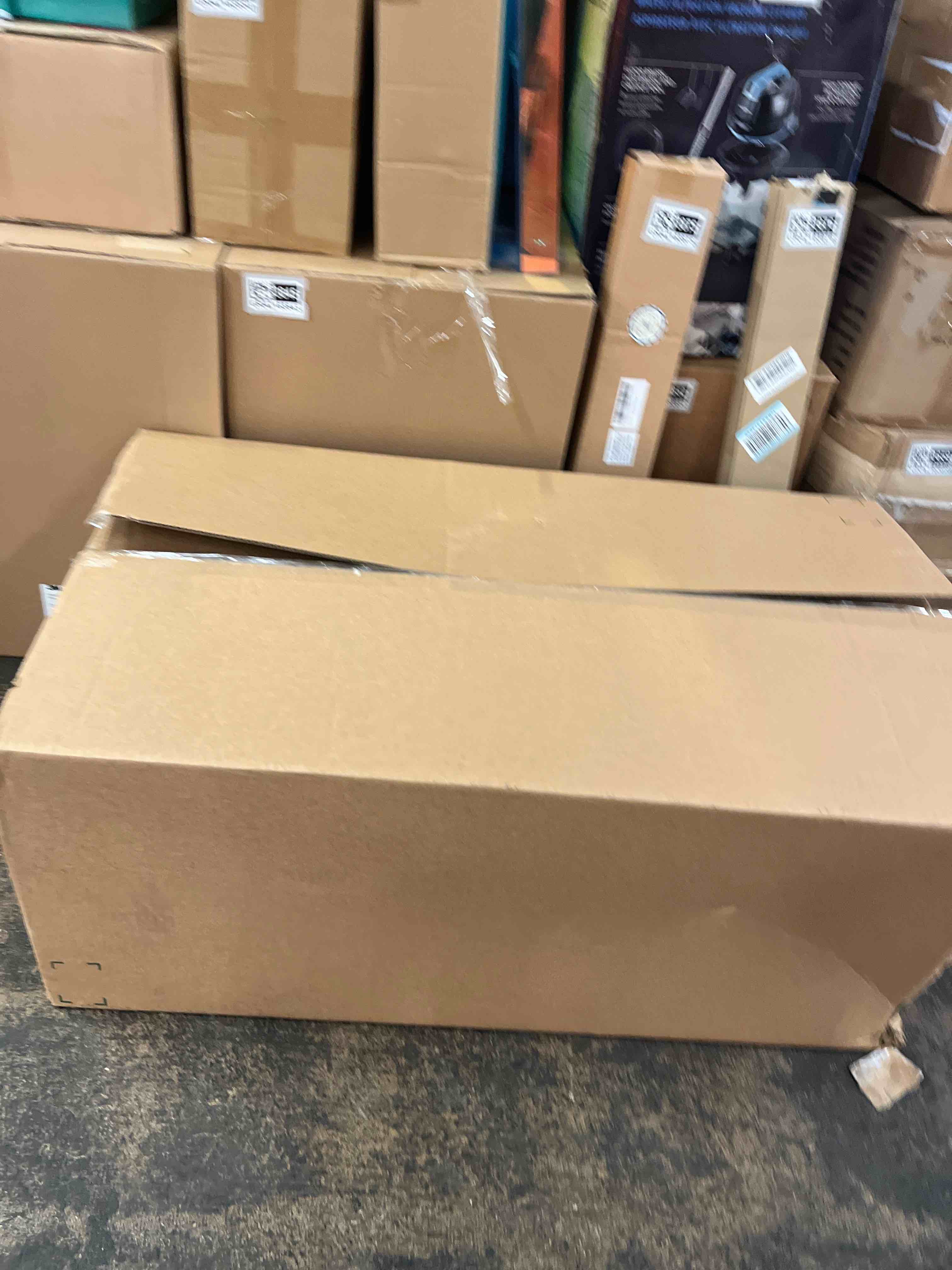 https://s3.amazonaws.com/lotting-images-prod/phillipi/GRA2163835_1760023857316.jpeg