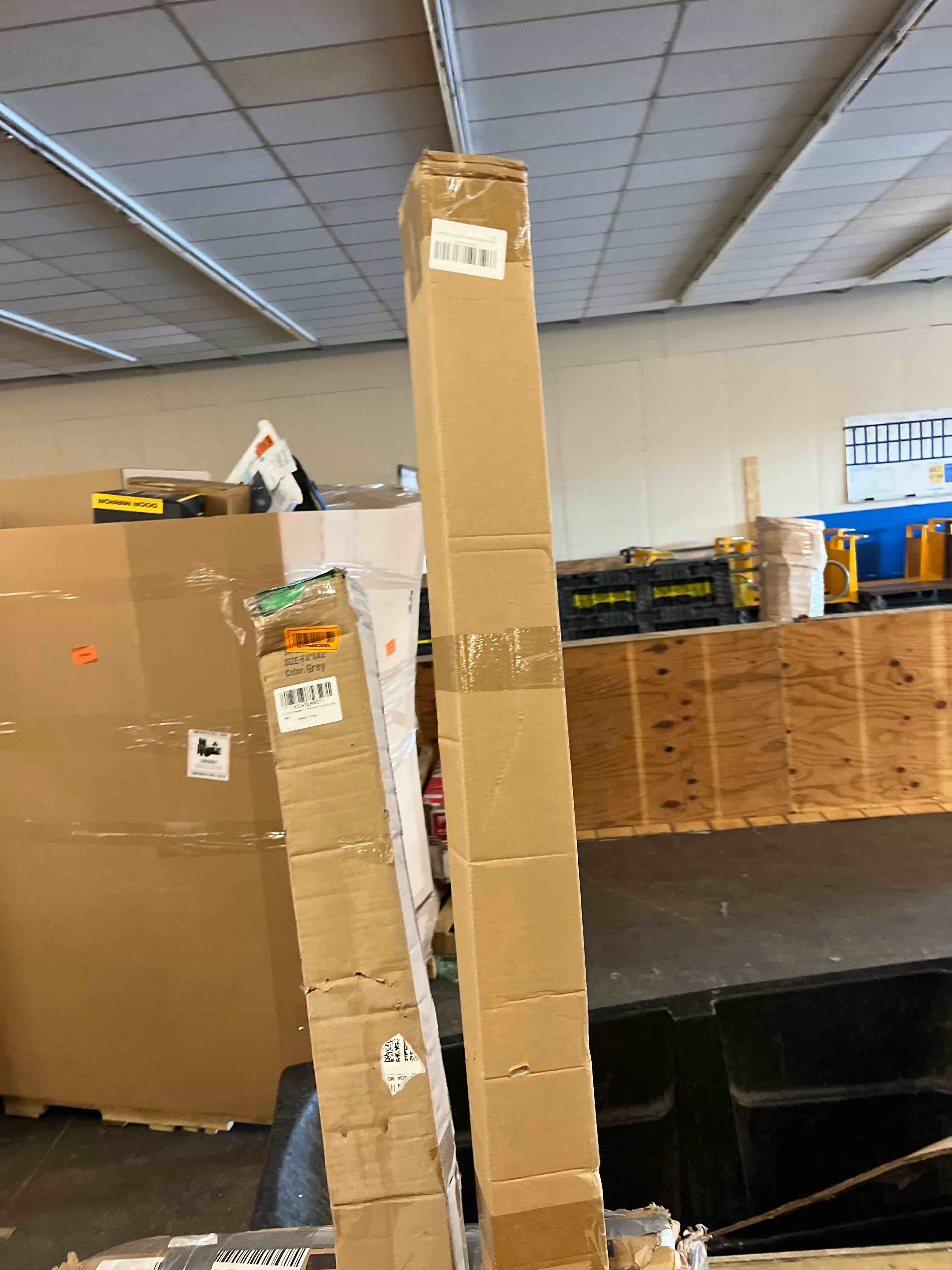 https://s3.amazonaws.com/lotting-images-prod/phillipi/GRA2163838_1760023609444.jpeg