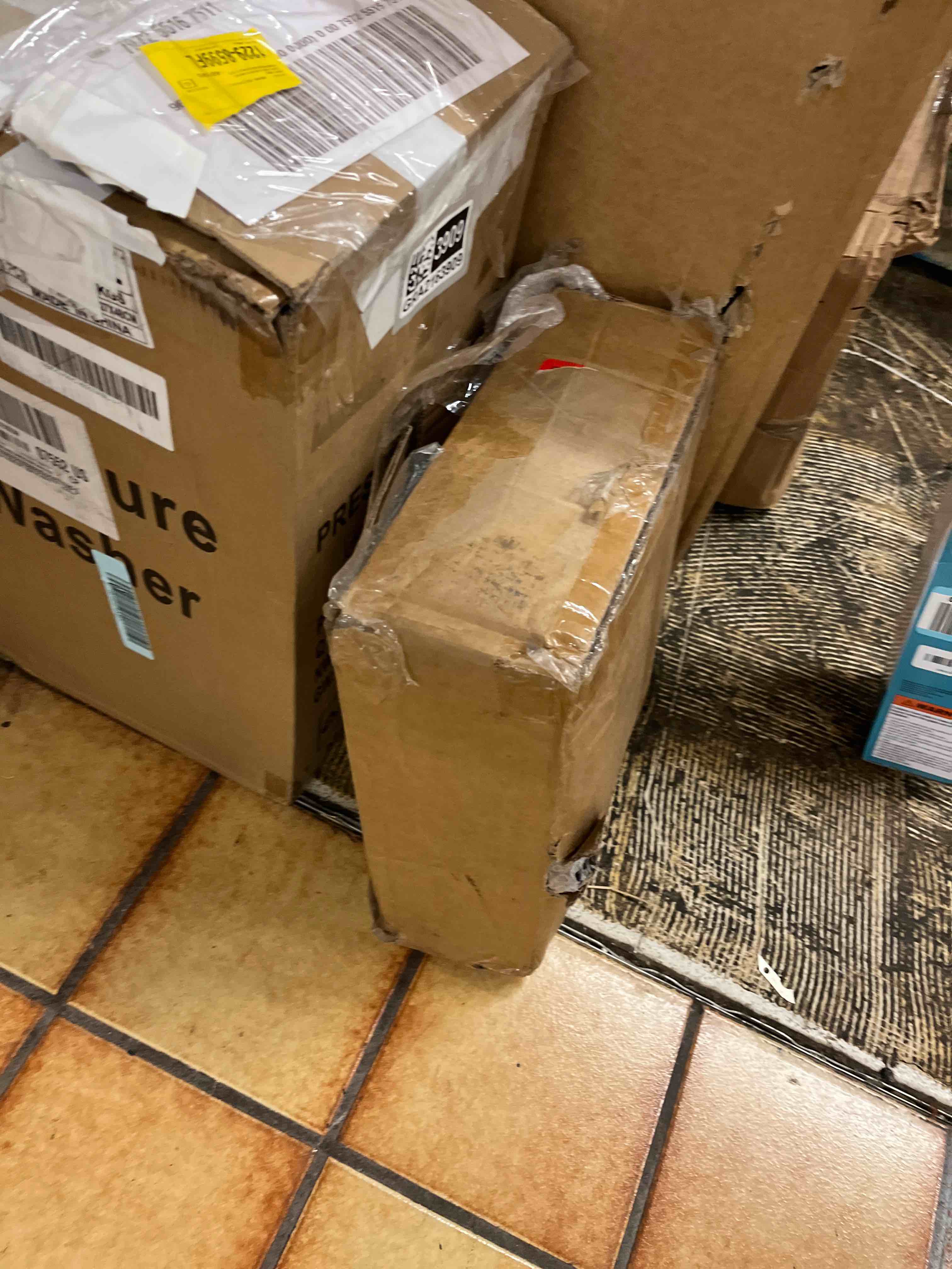 https://s3.amazonaws.com/lotting-images-prod/phillipi/GRA2163912_1760042064260.jpeg