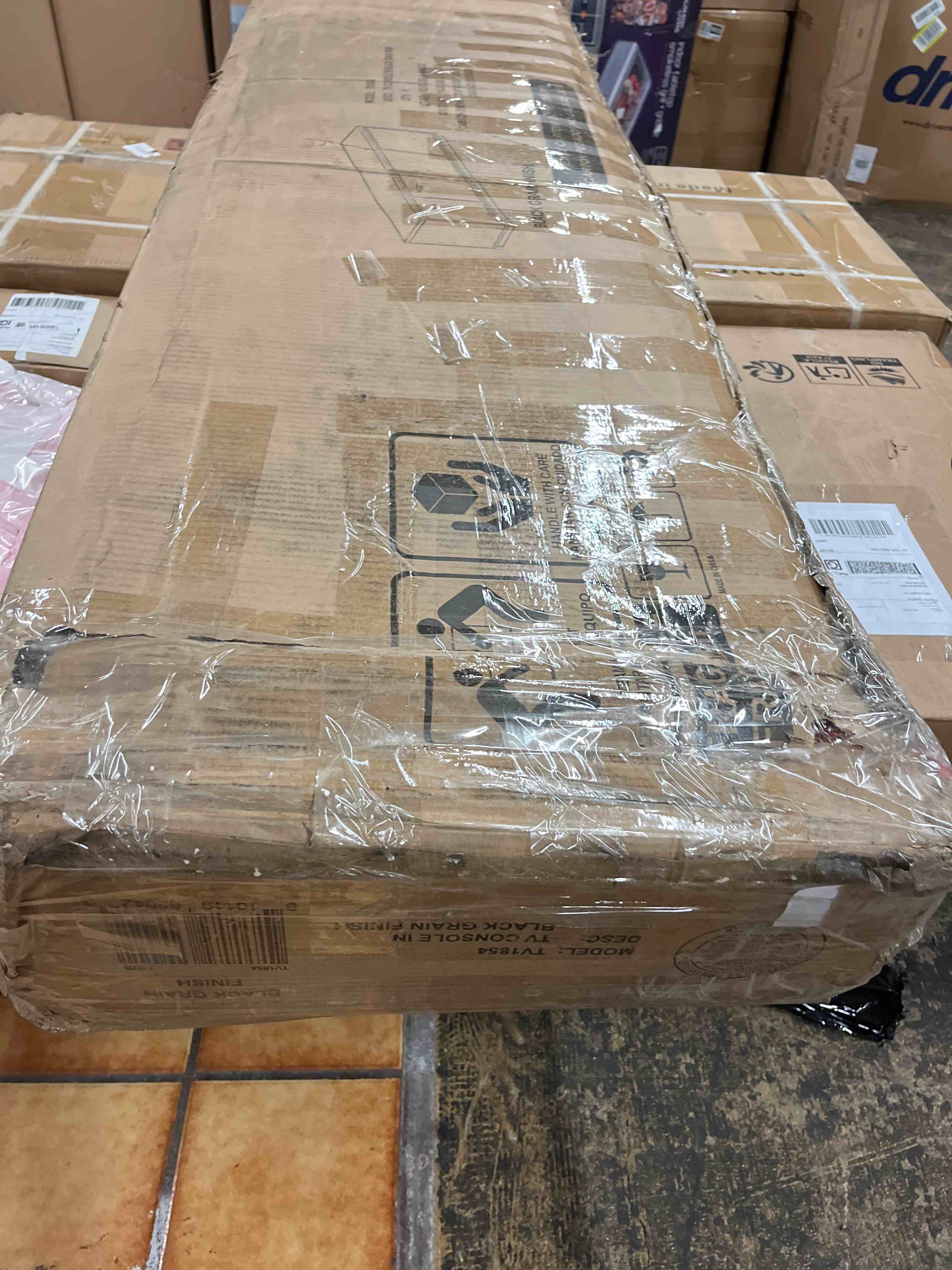 https://s3.amazonaws.com/lotting-images-prod/phillipi/GRA2163913_1760042150996.jpeg
