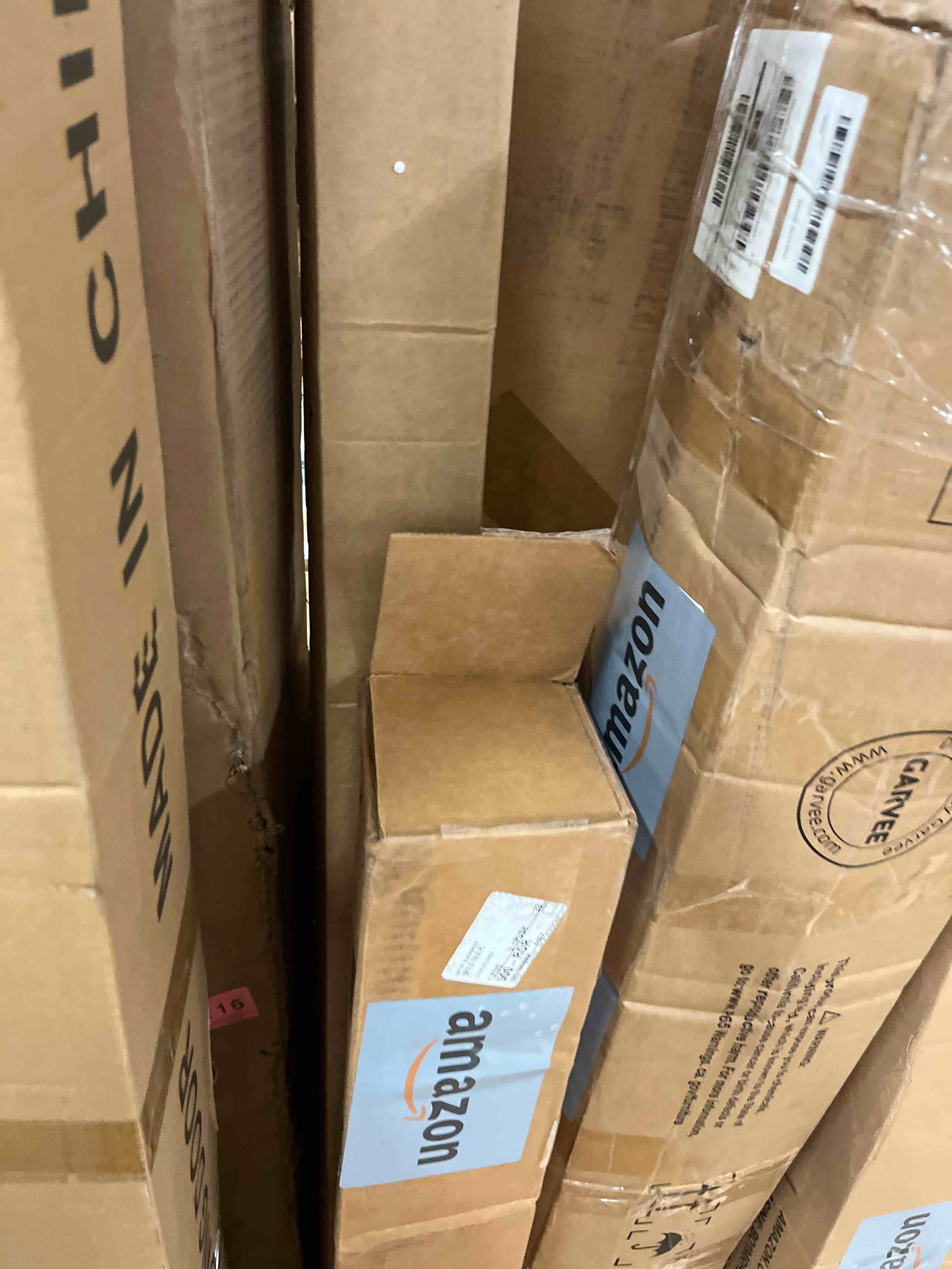 https://s3.amazonaws.com/lotting-images-prod/phillipi/GRA2163925_1760043787871.jpeg