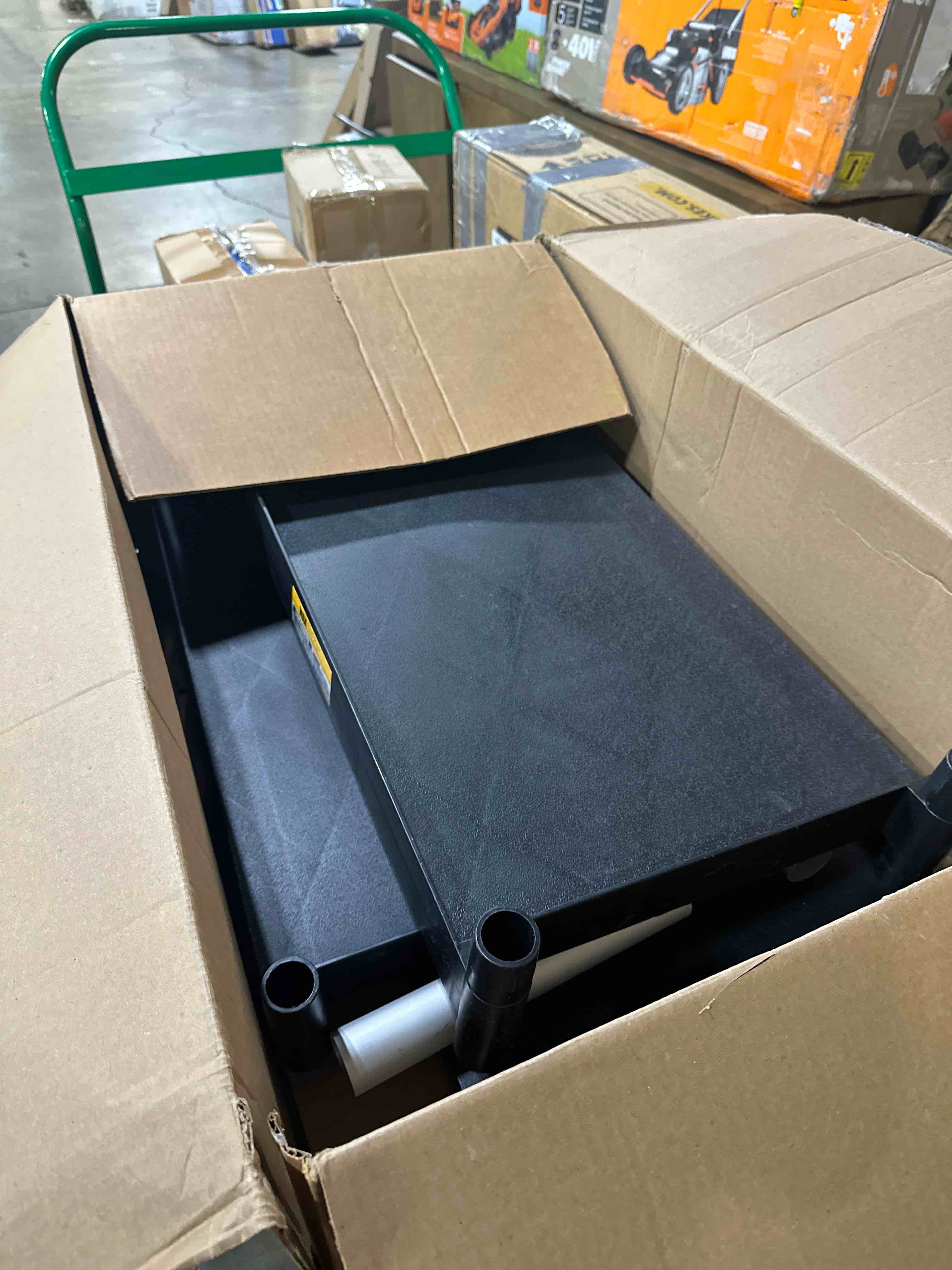 https://s3.amazonaws.com/lotting-images-prod/phillipi/GRA2164389_1750948410595.jpeg