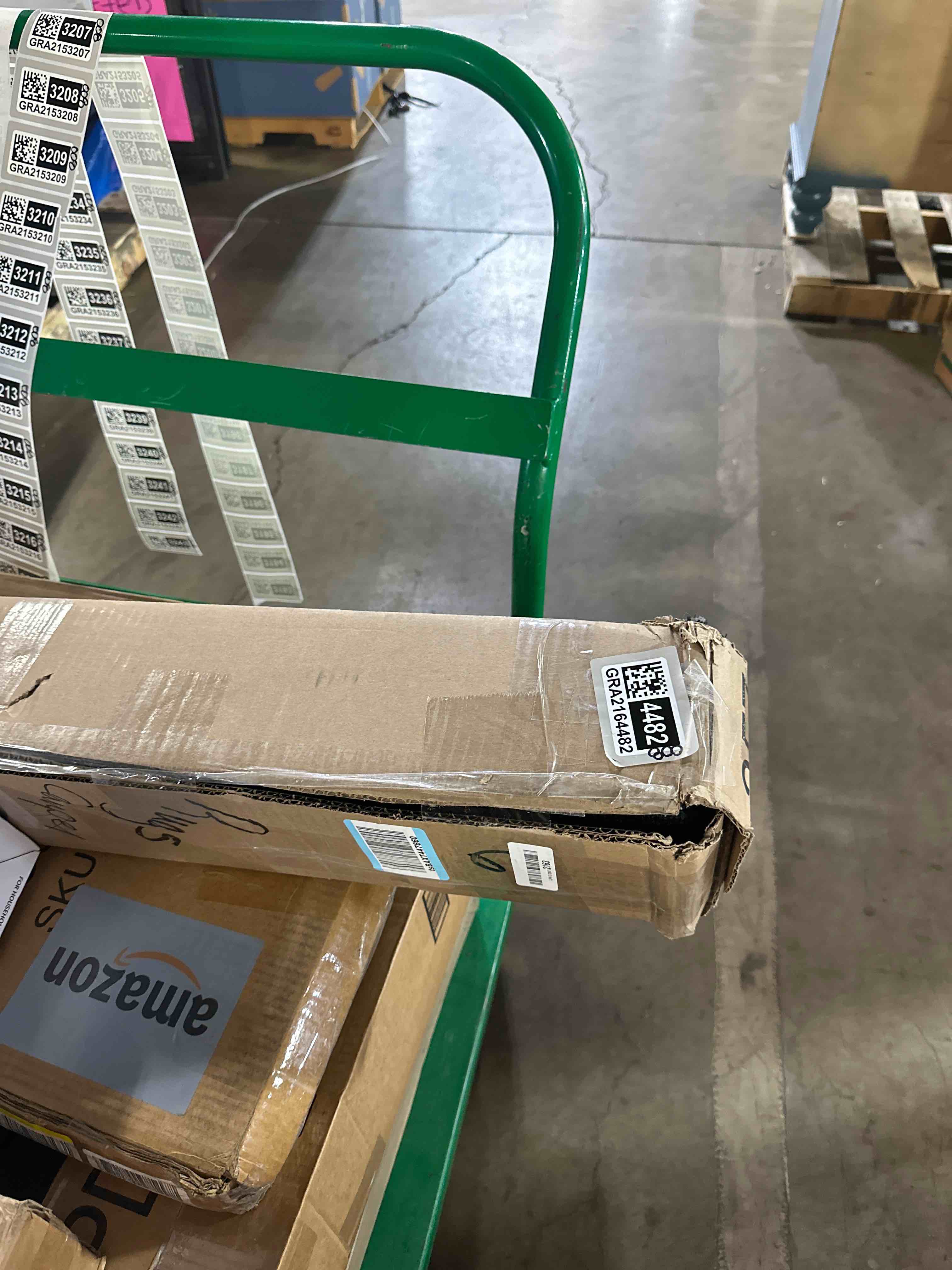 https://s3.amazonaws.com/lotting-images-prod/phillipi/GRA2164482_1751023462331.jpeg