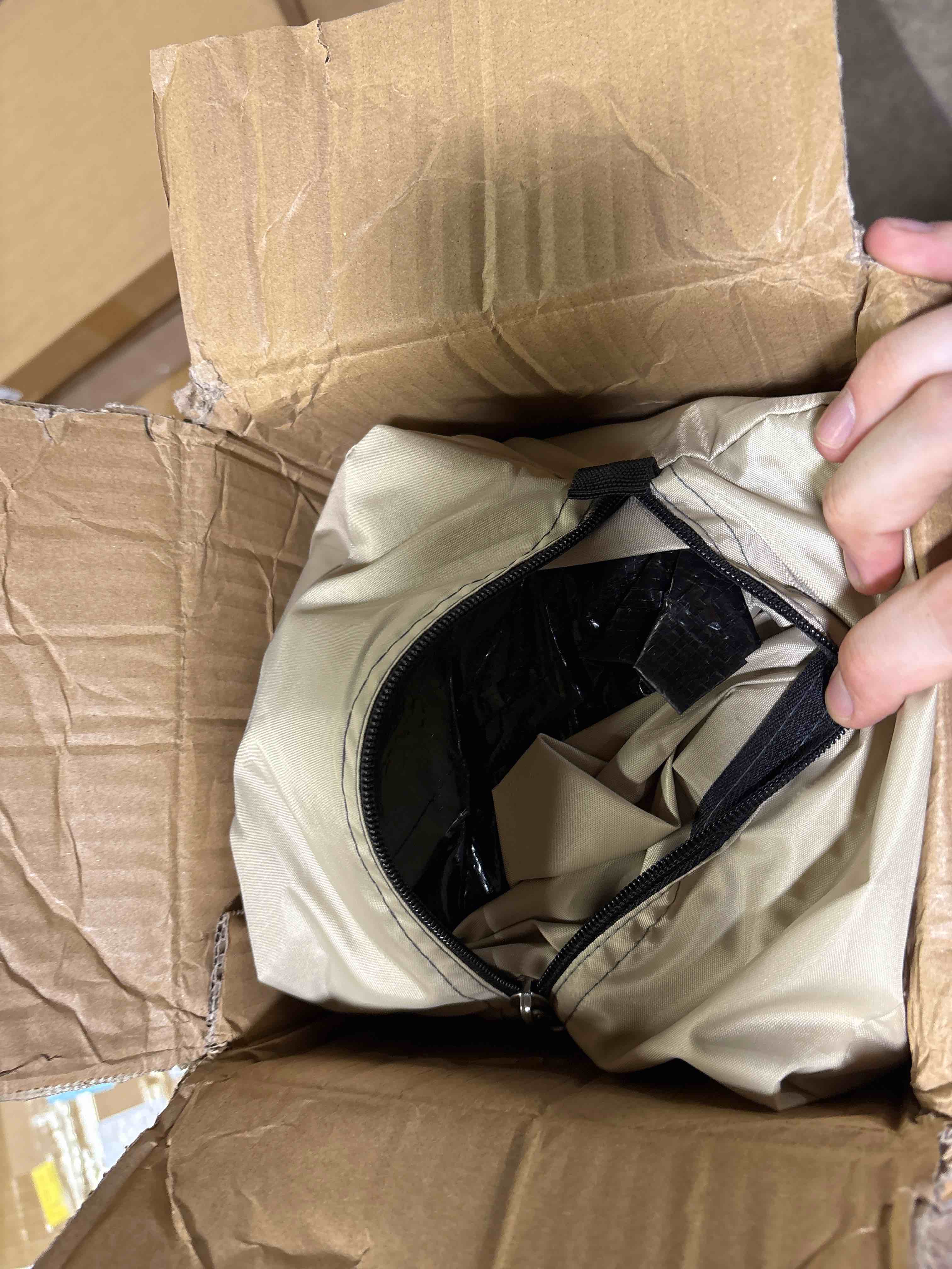 https://s3.amazonaws.com/lotting-images-prod/phillipi/GRA2164719_1756326913814.jpeg